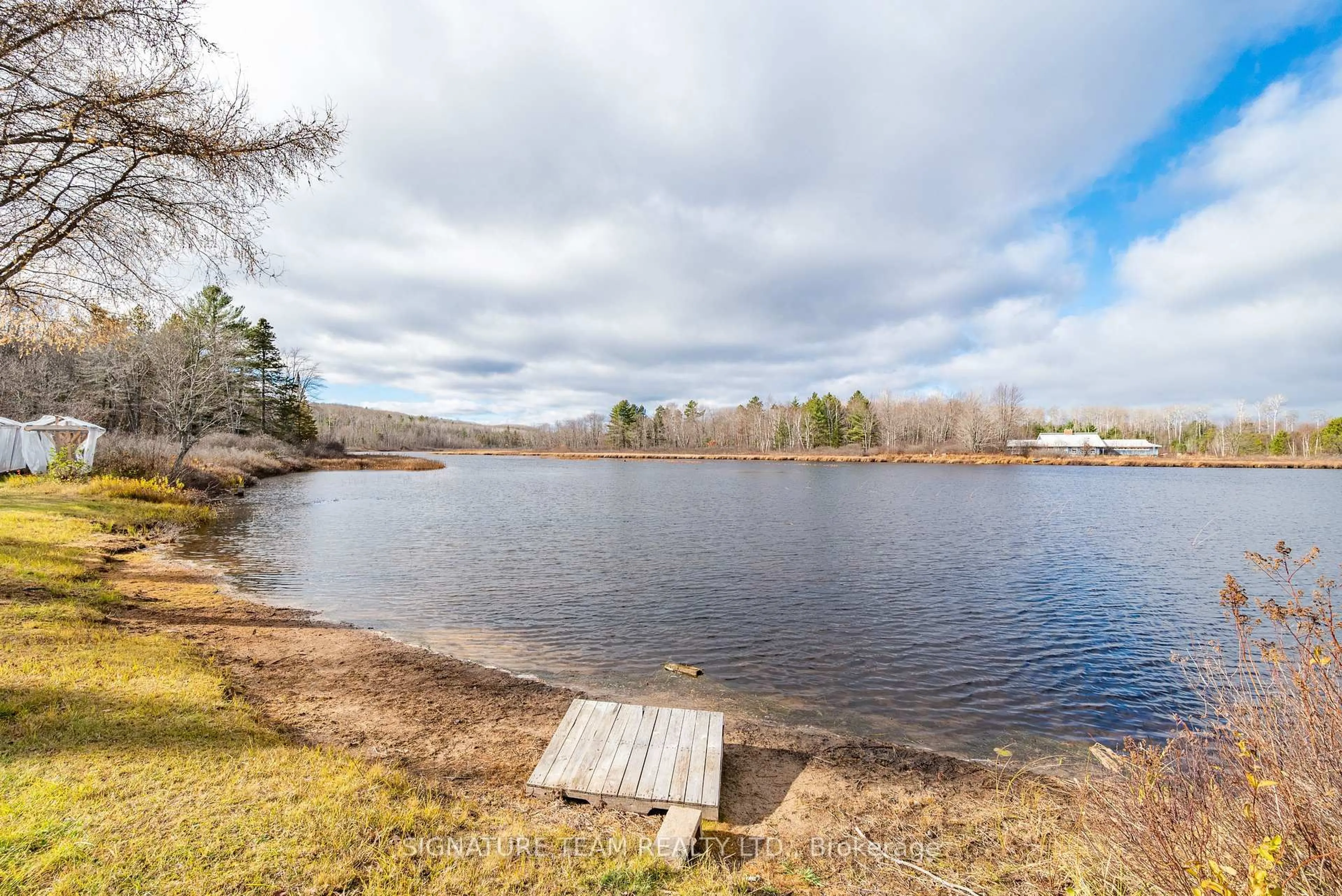 Unknown for 276 Mockingbird Rd, Killaloe Ontario K0J 2A0