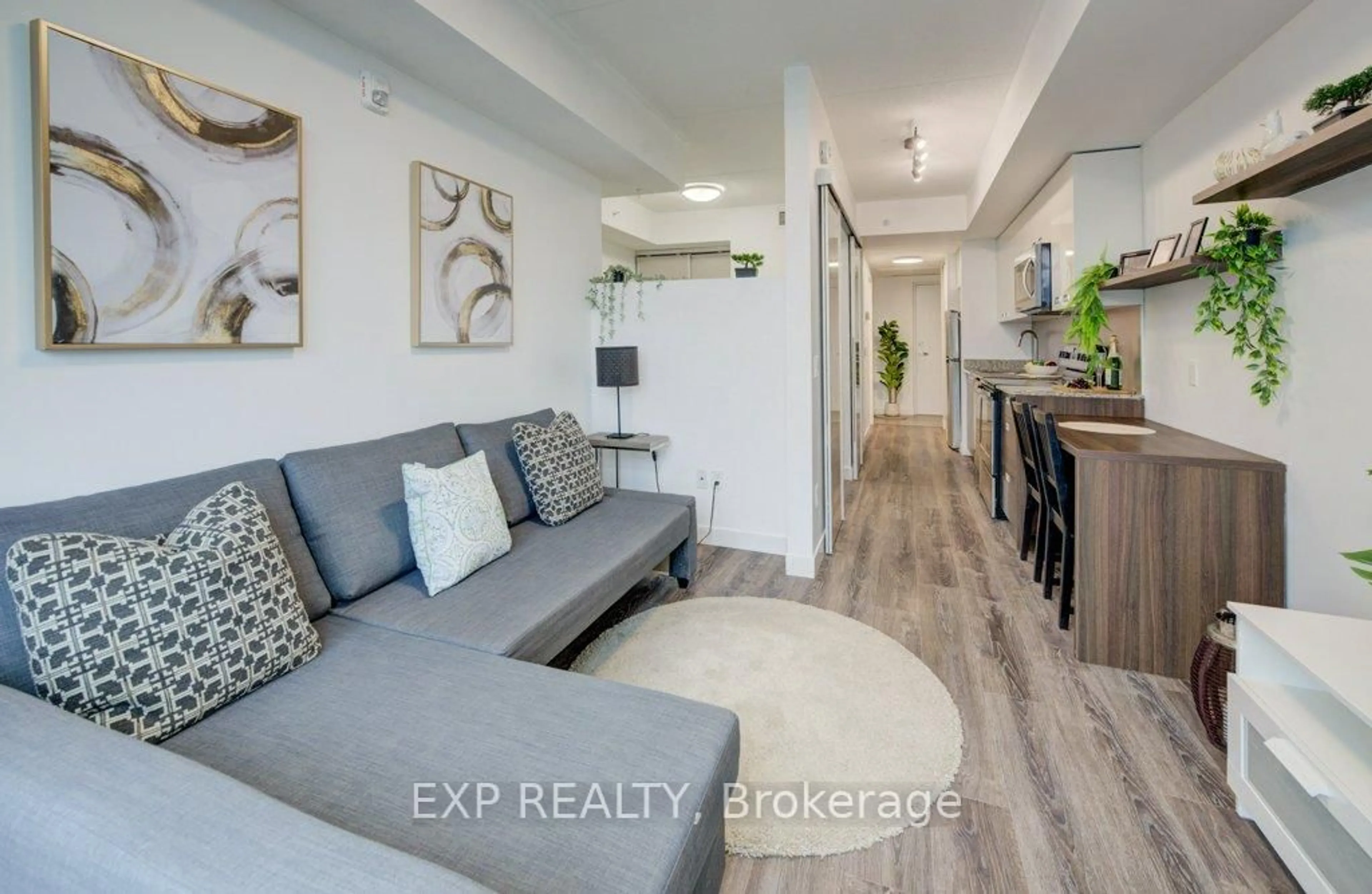 Unknown for 250 Albert St #718, Waterloo Ontario N2L 0H5