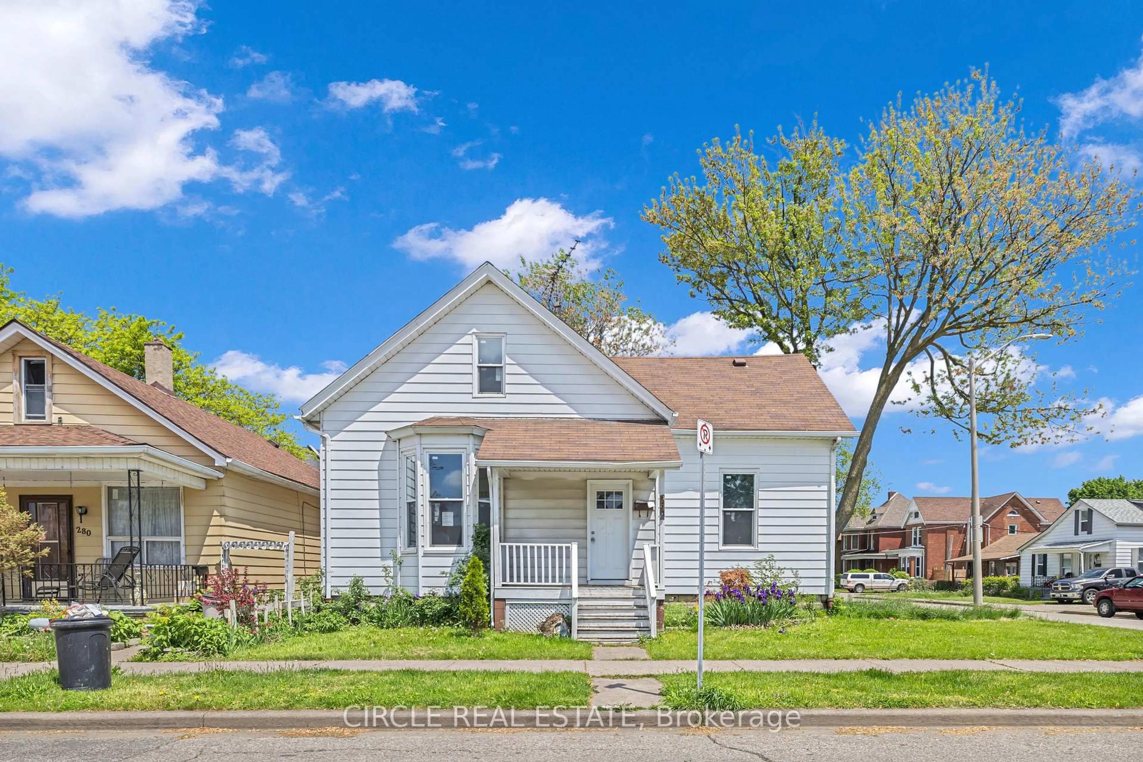 Home with vinyl exterior material, street for 294 Louis Ave, Windsor Ontario N9A 1W2