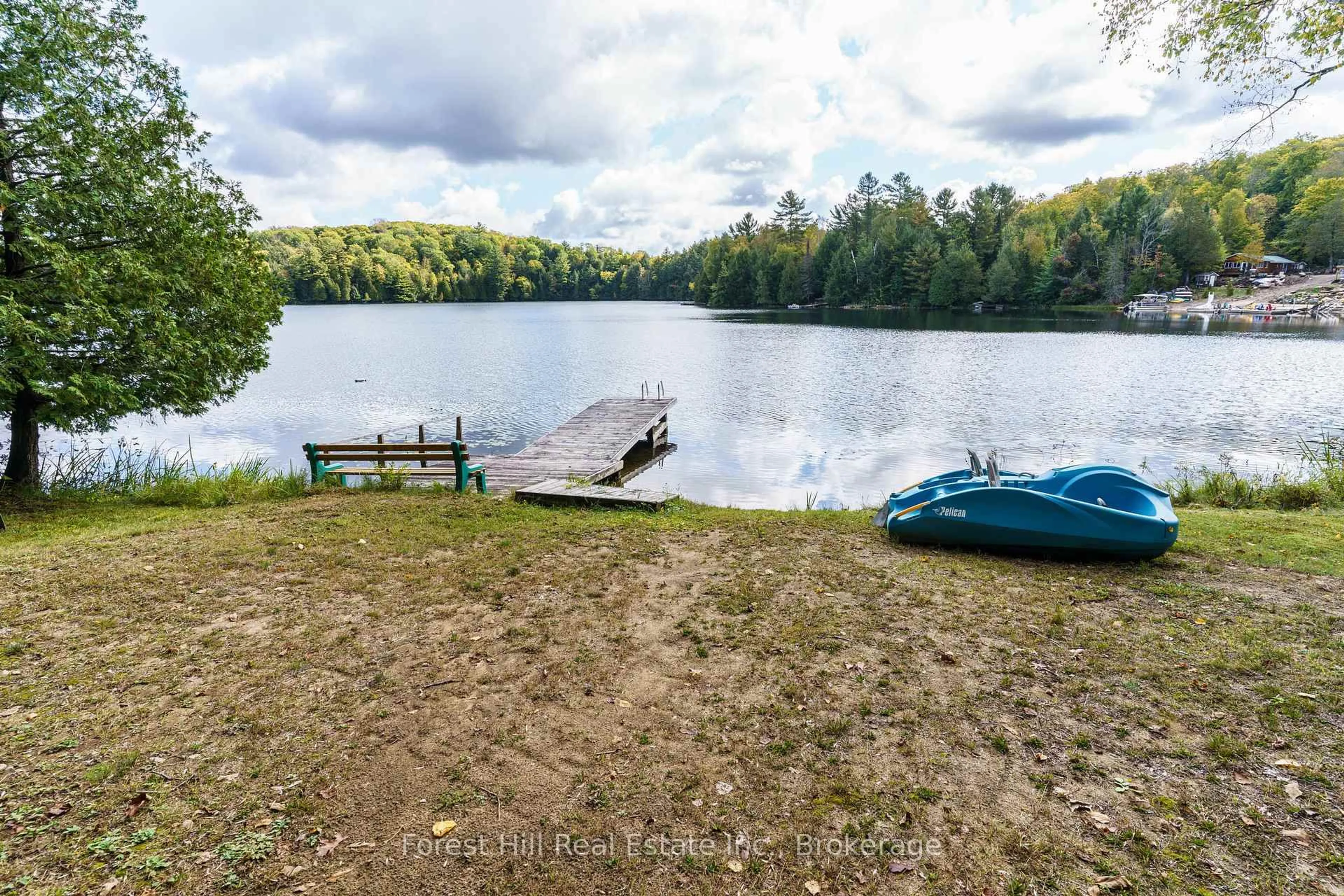 A pic from outside/outdoor area/front of a property/back of a property/a pic from drone, water/lake/river/ocean view for 1041 Longline Lake Rd, Lake of Bays Ontario P0A 1E0