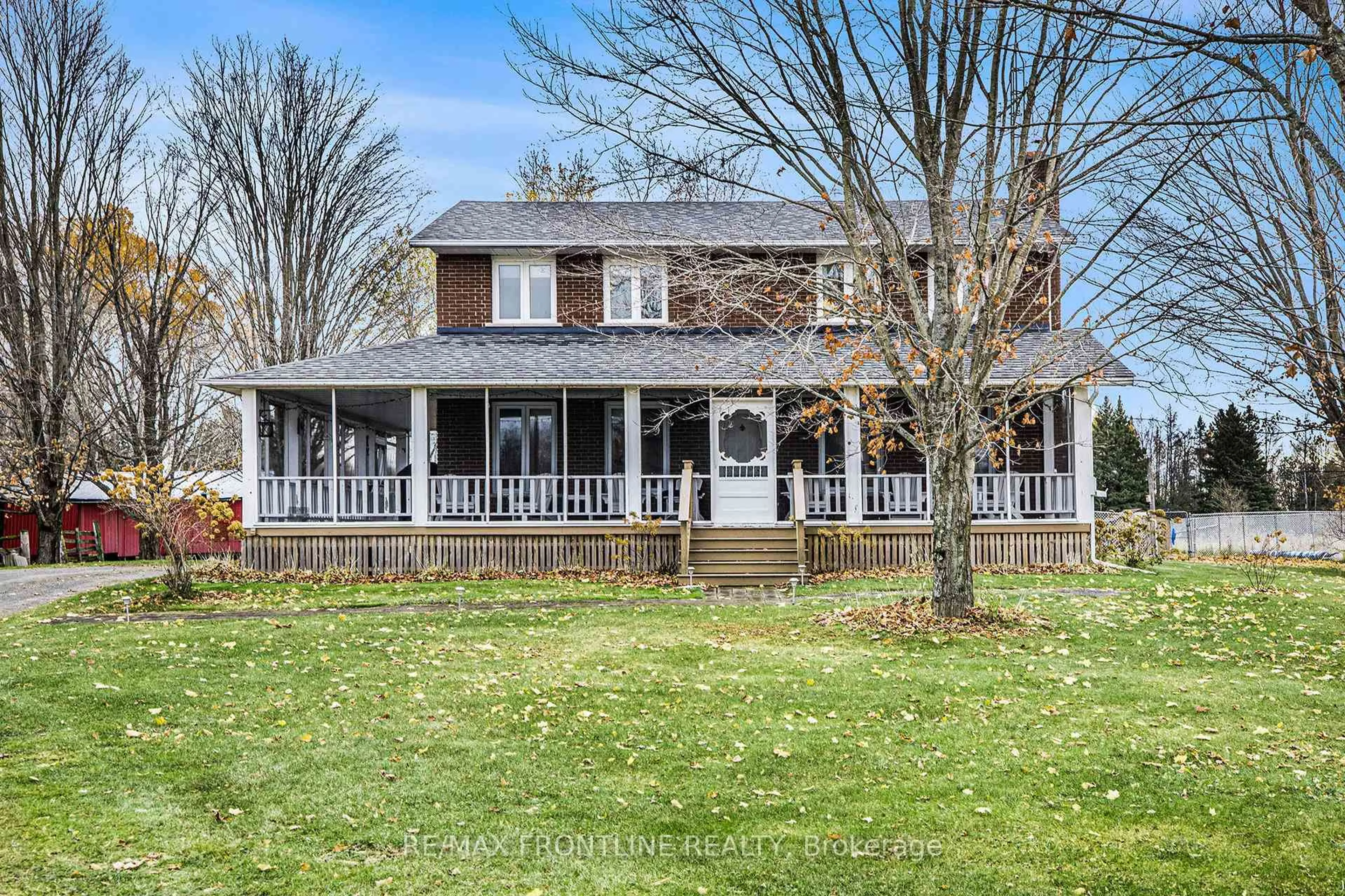 A pic from outside/outdoor area/front of a property/back of a property/a pic from drone, unknown for 299 McGuire Rd, Smiths Falls Ontario K7A 4S4