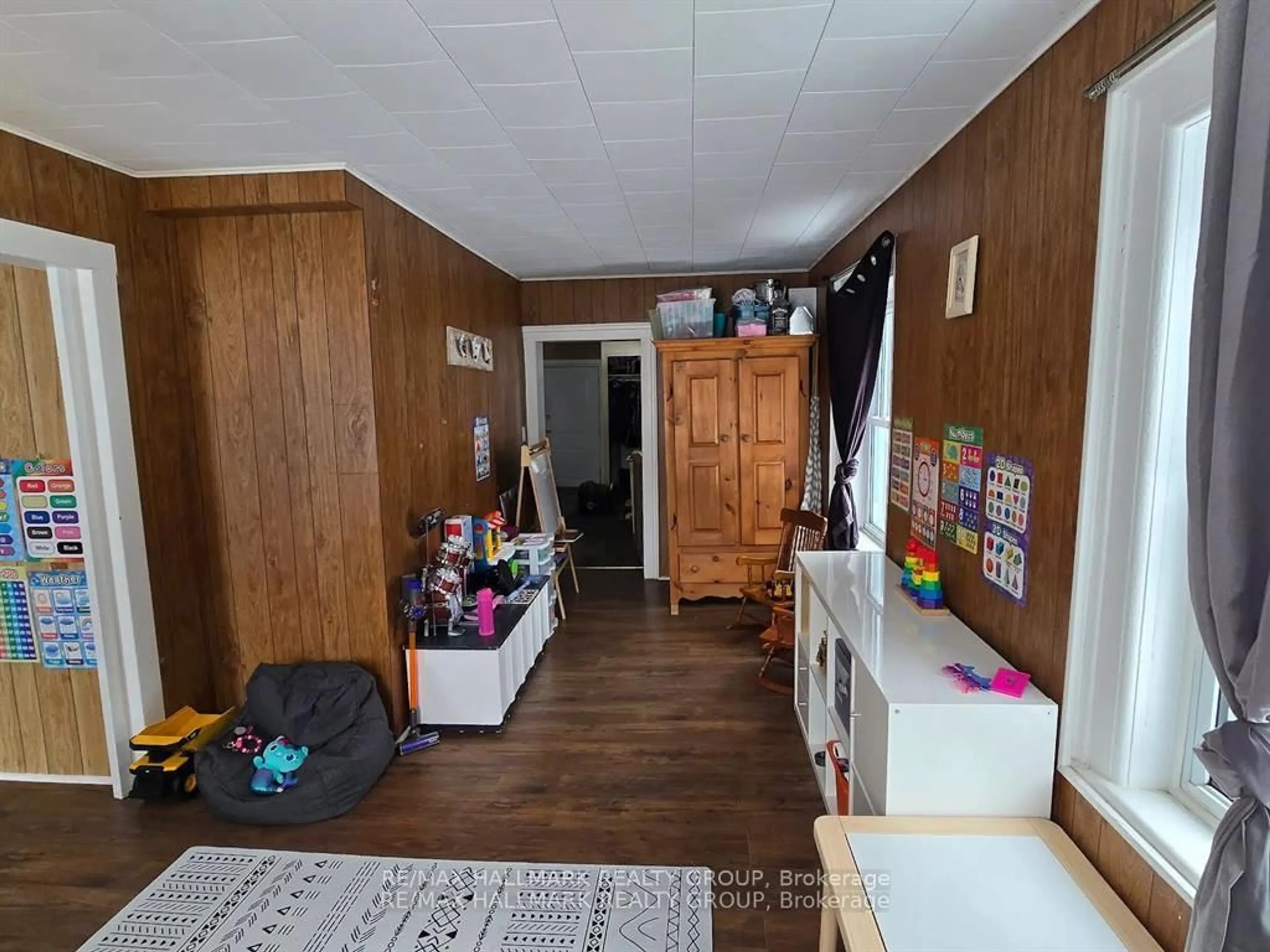 A pic of a room for 7122 Bank St, Metcalfe Ontario K0A 2P0