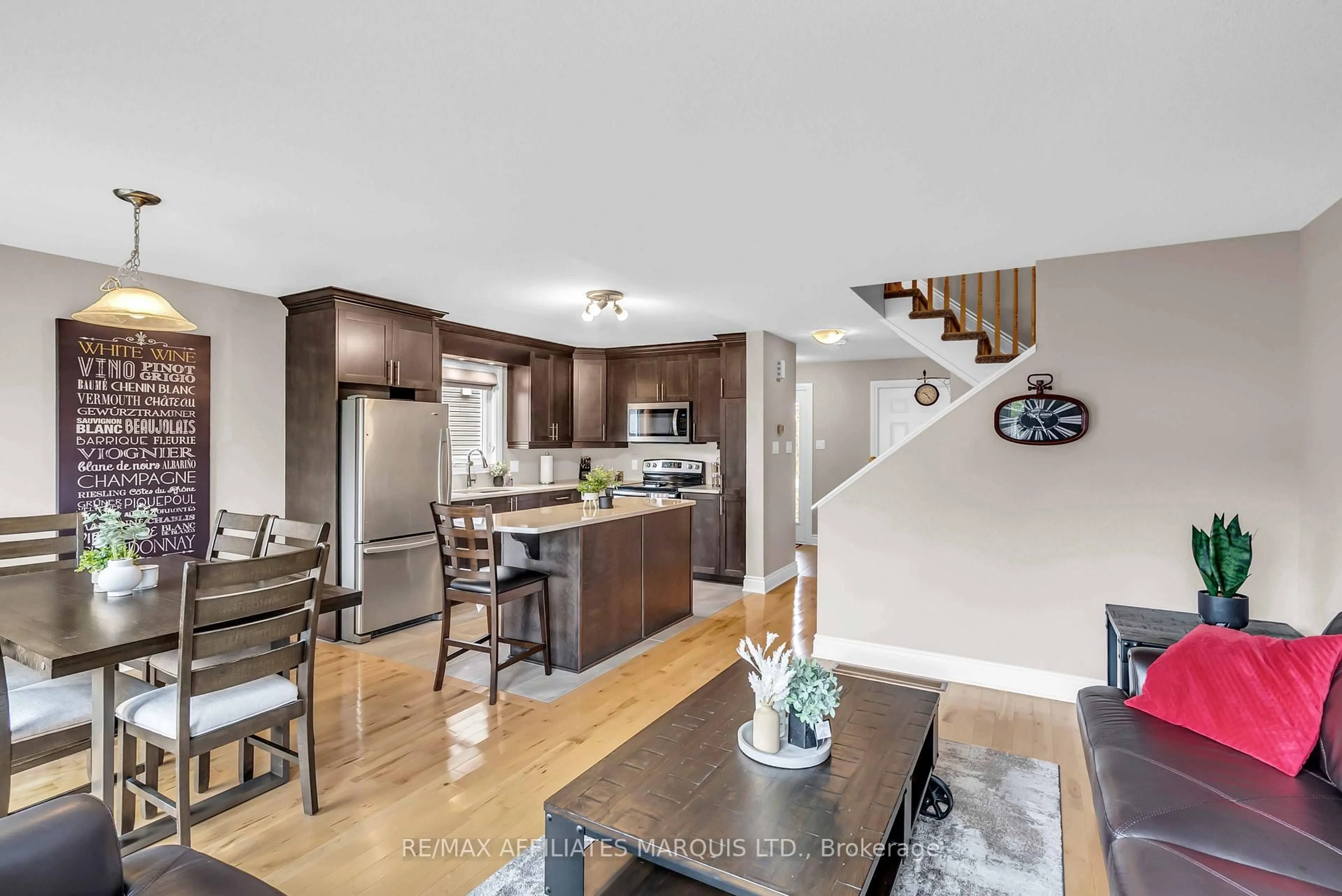 Open concept kitchen, unknown for 1101 CLEMENT Crt, Cornwall Ontario K6H 4N1