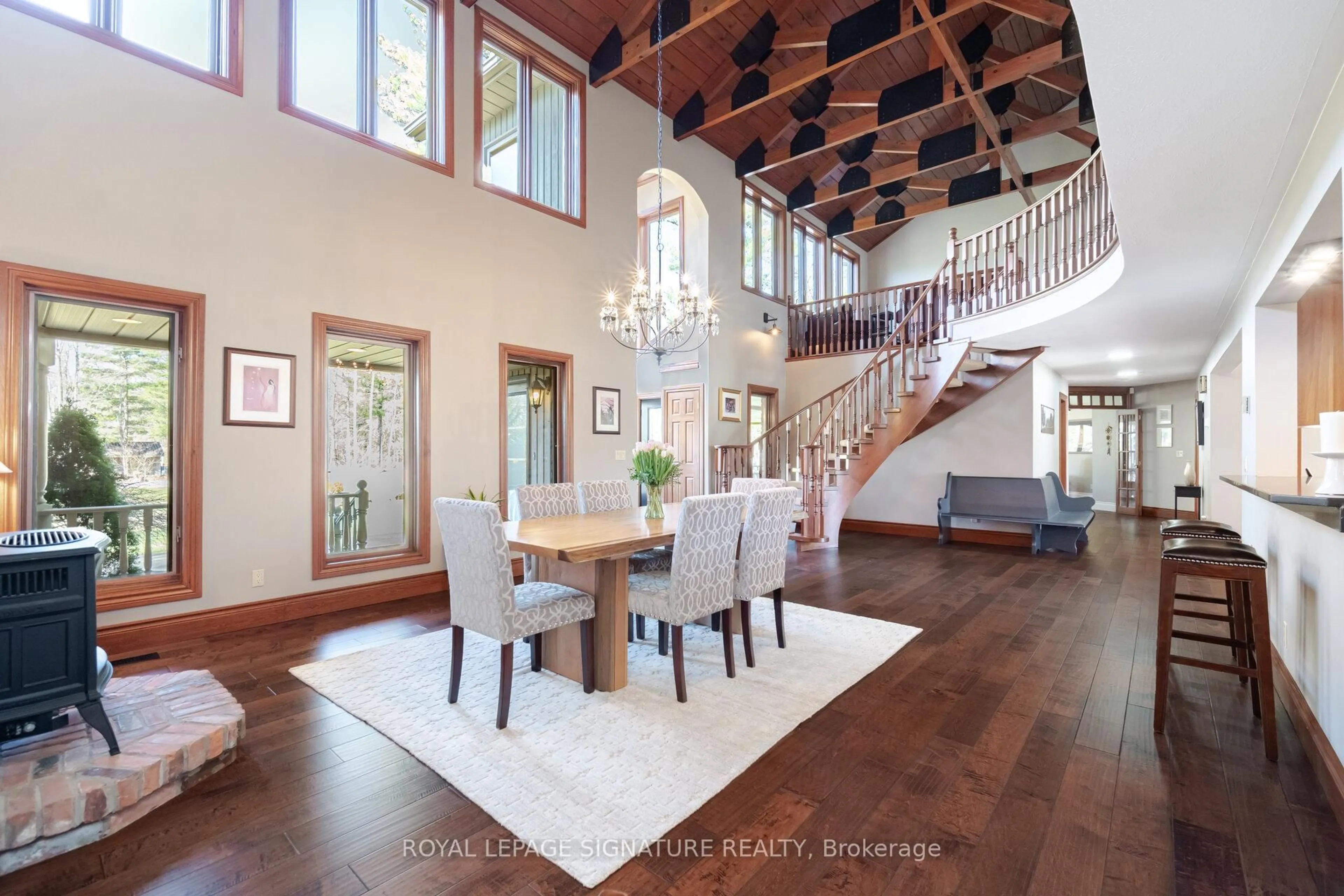 Unknown for 587 Hillcrest Rd, Norfolk Ontario N3Y 4K1