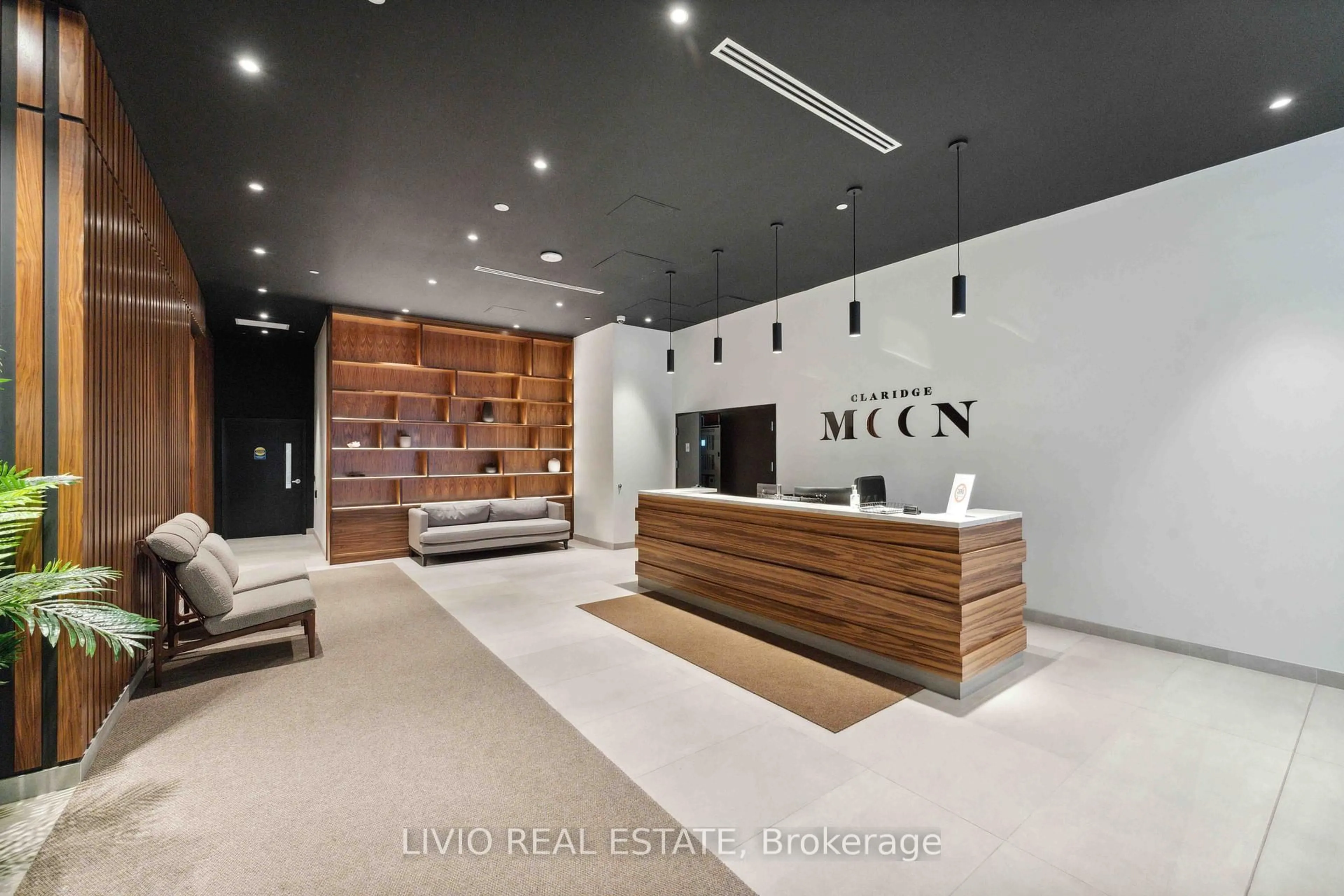 Unknown for 340 Queen Street Ottawa St #502, Ottawa Ontario K1R 0G1