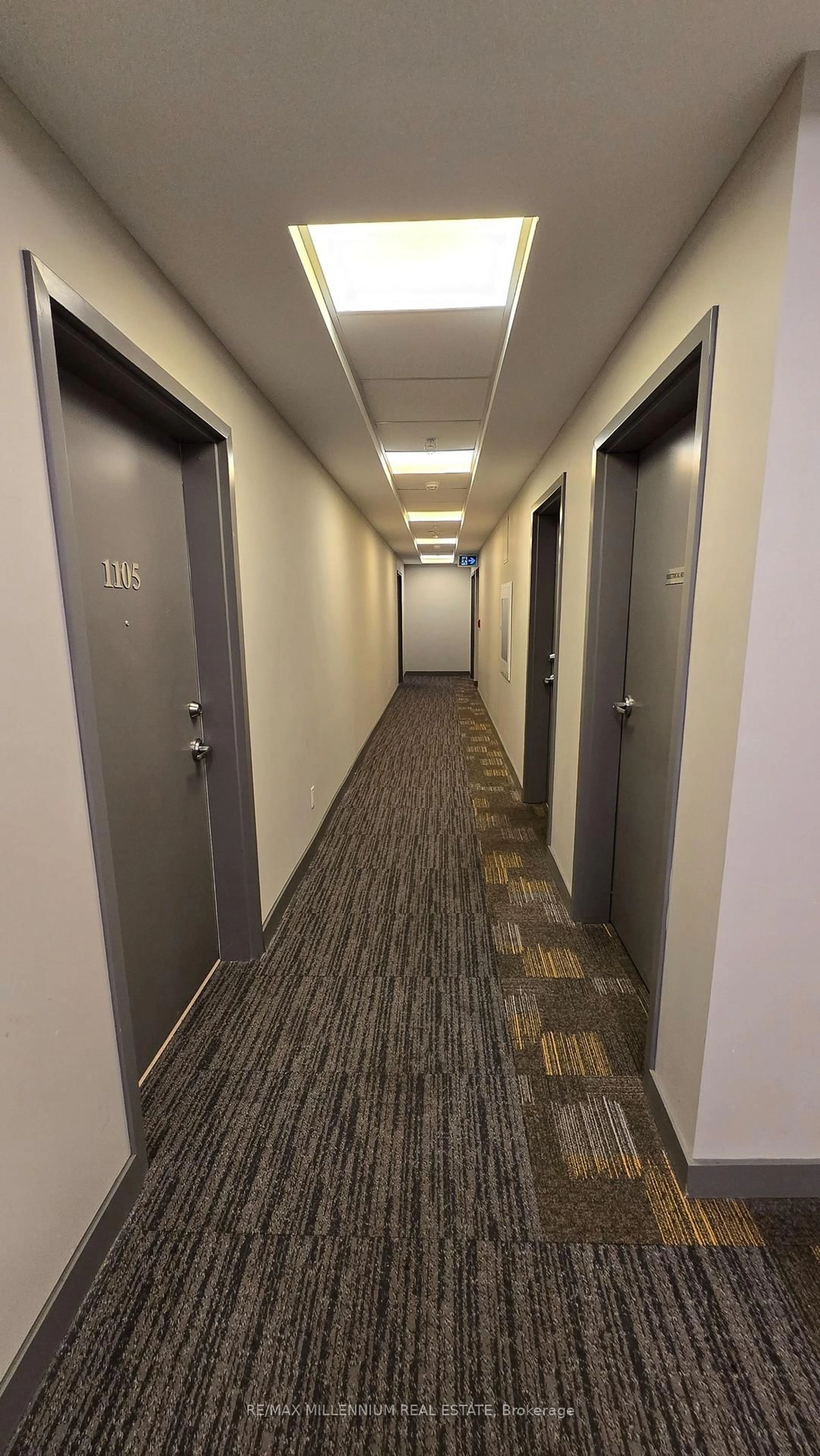 Indoor foyer for 258A SUNVIEW St #1103, Waterloo Ontario N2L 3V9