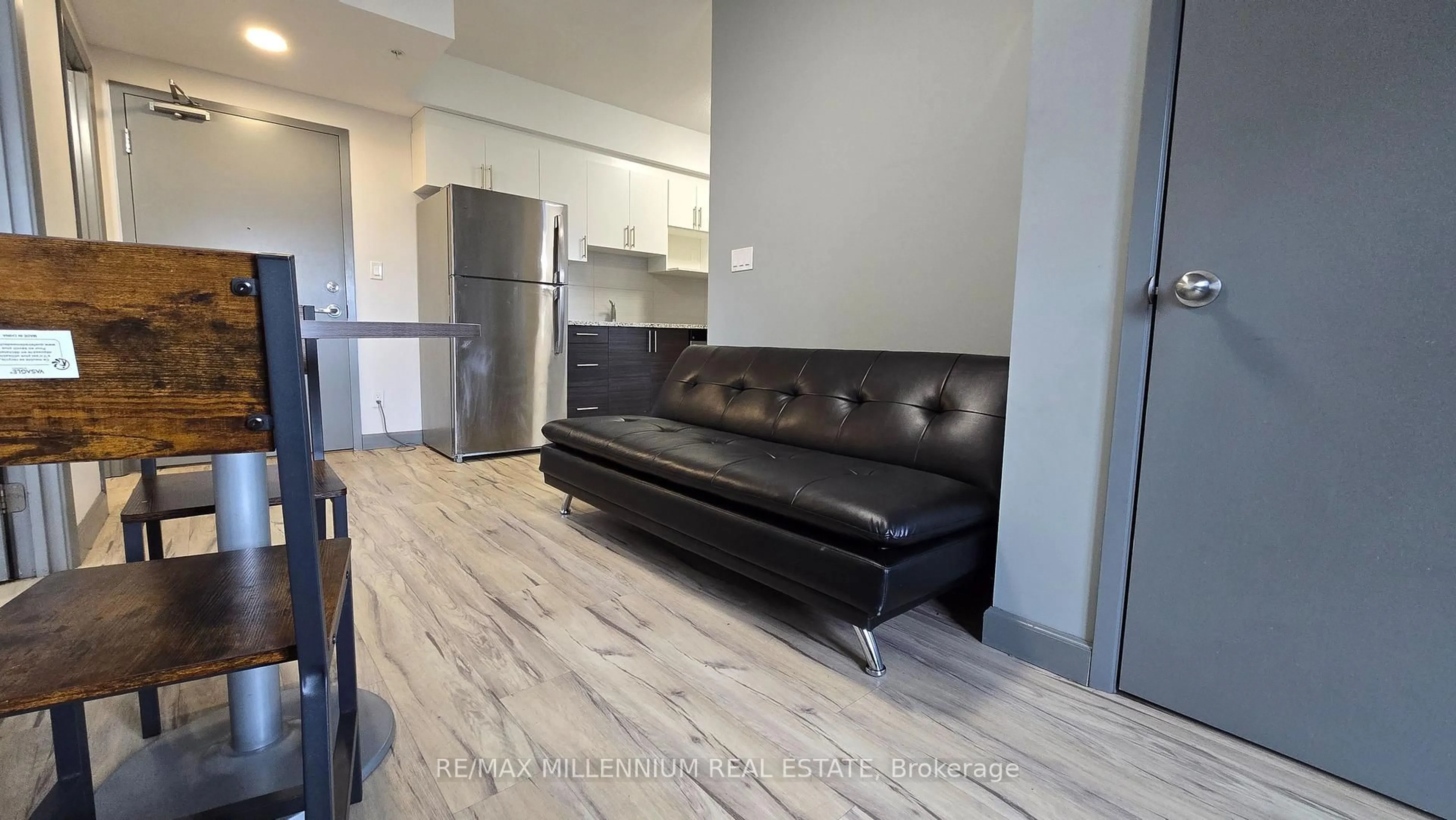 Living room with furniture, unknown for 258A SUNVIEW St #1103, Waterloo Ontario N2L 3V9