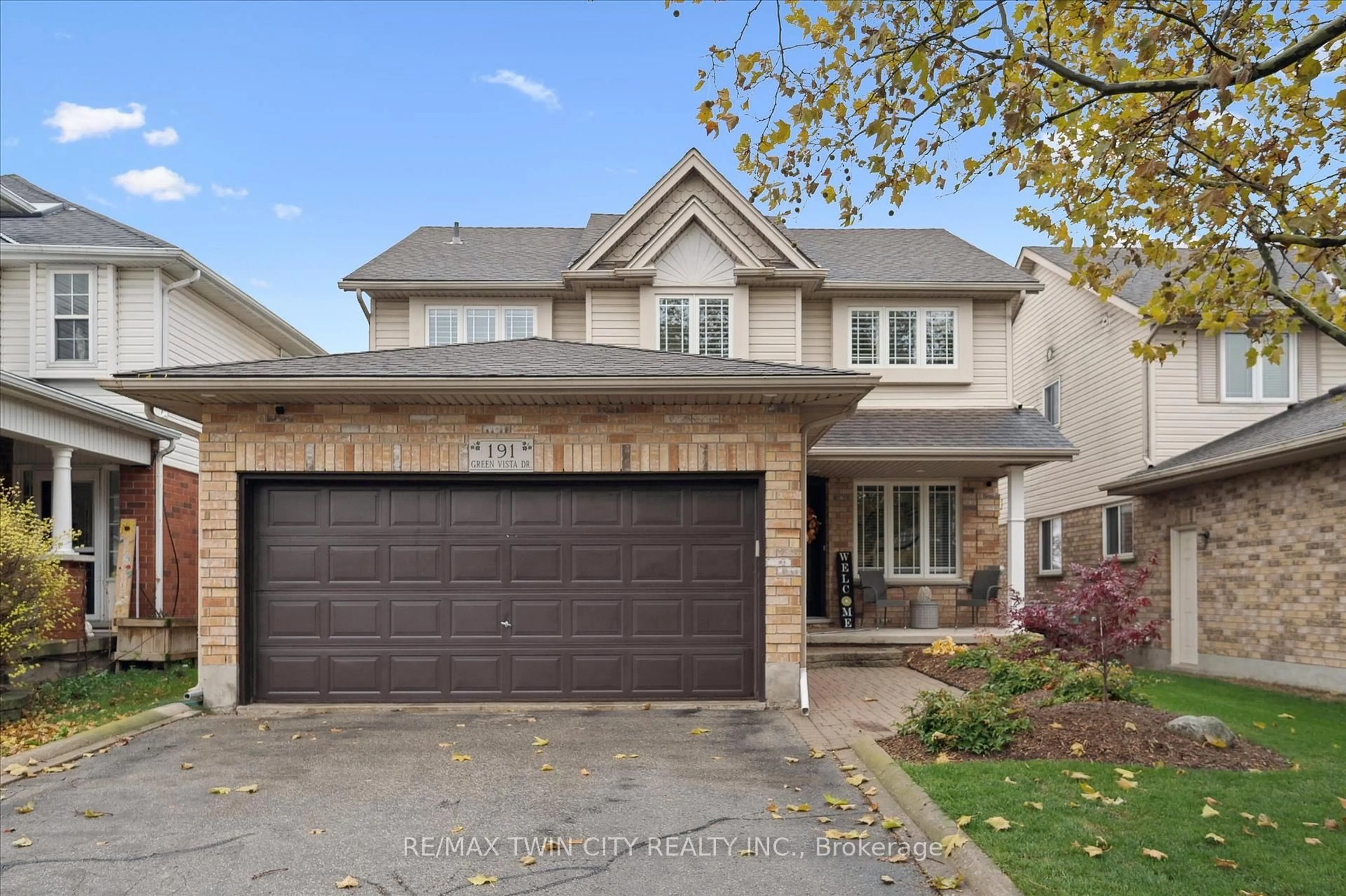 Home with brick exterior material, street for 191 Green Vista Dr, Cambridge Ontario N1T 1Y9