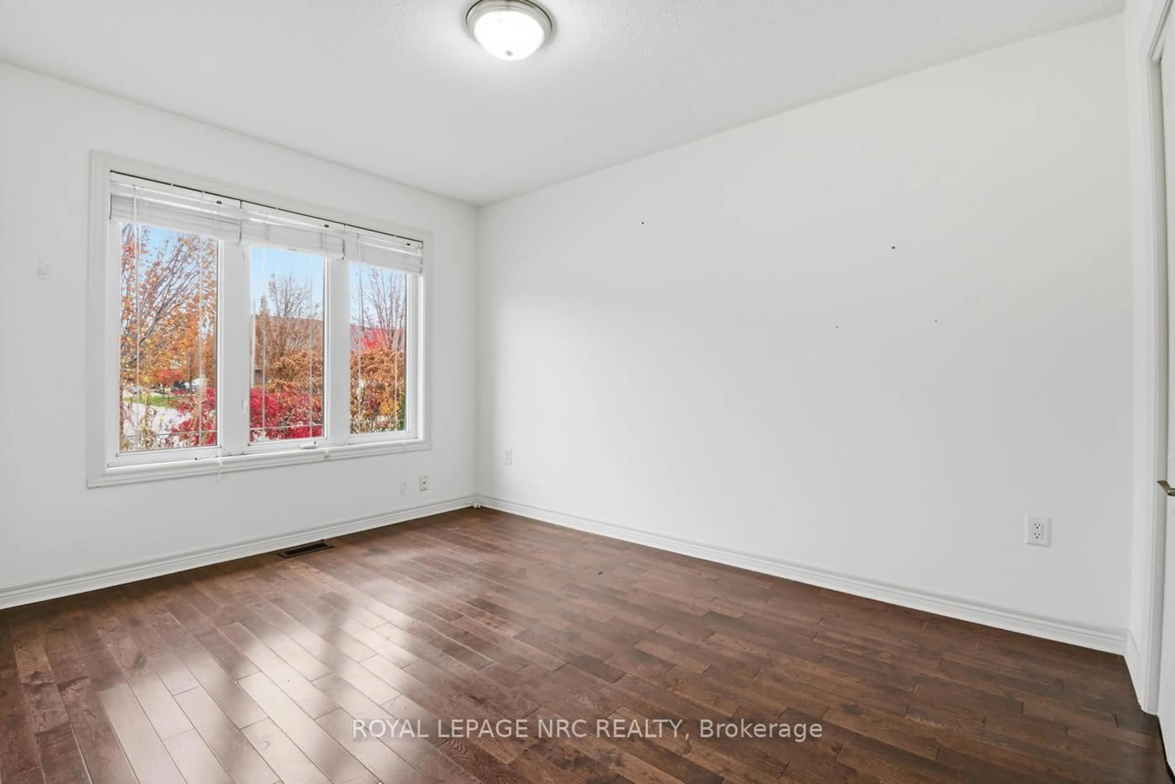 A pic of a room for 18 Bluegrass Cres, St. Catharines Ontario L2P 0A7