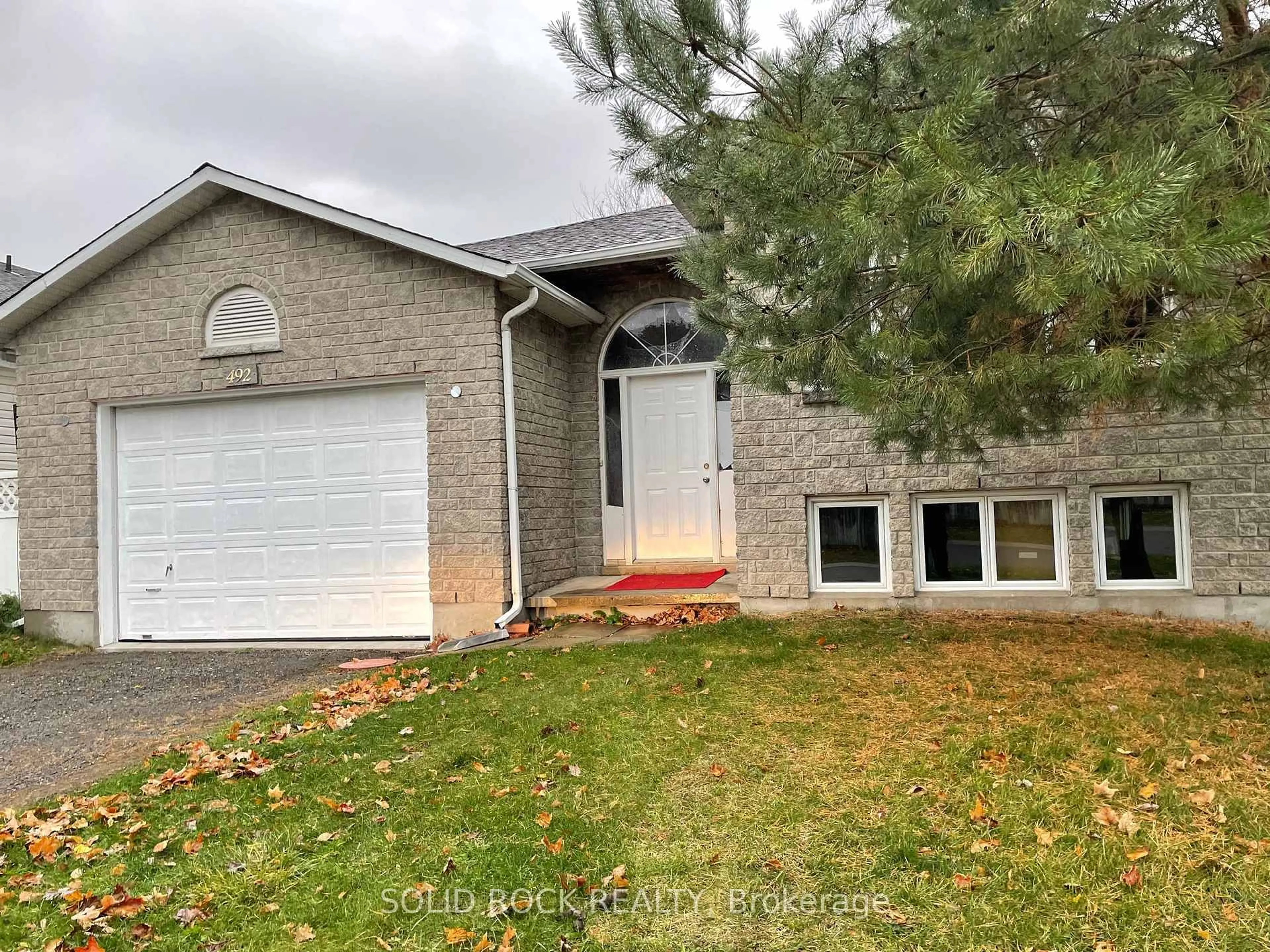 Unknown for 492 Boxwood St, Kingston Ontario K7M 9C4