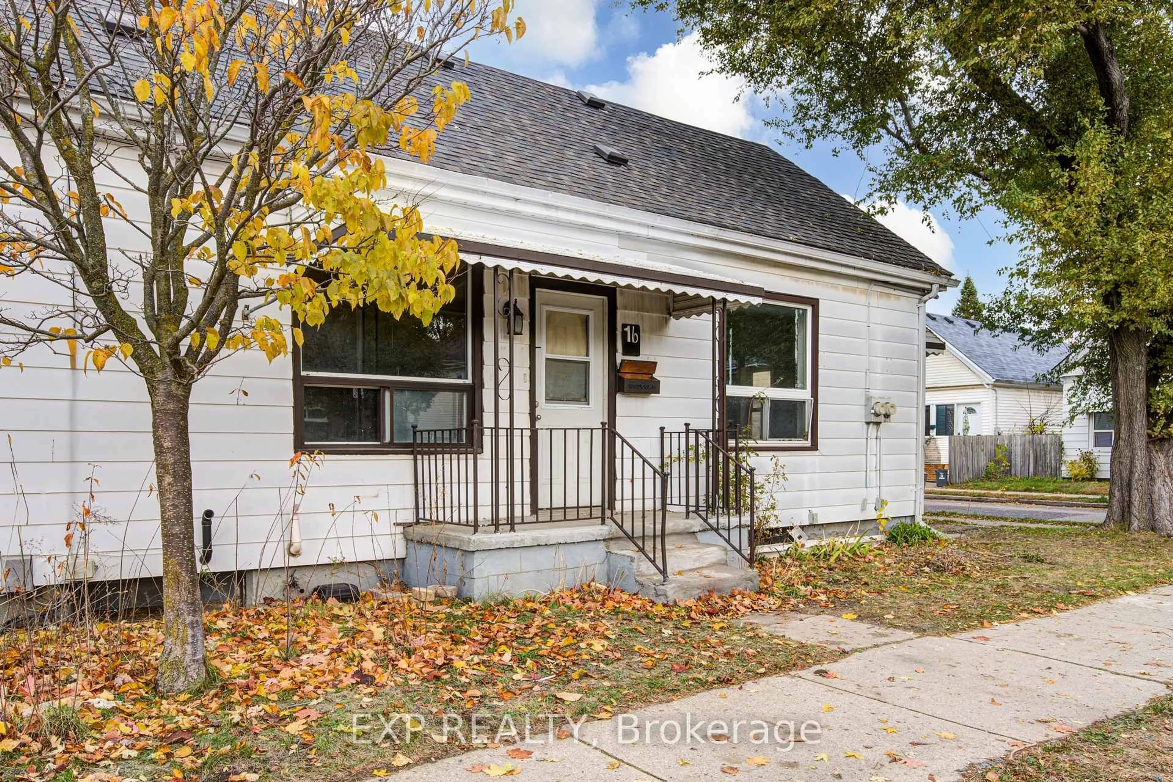 Home with vinyl exterior material, street for 1 Rathgar St, London East Ontario N5Z 1Y3