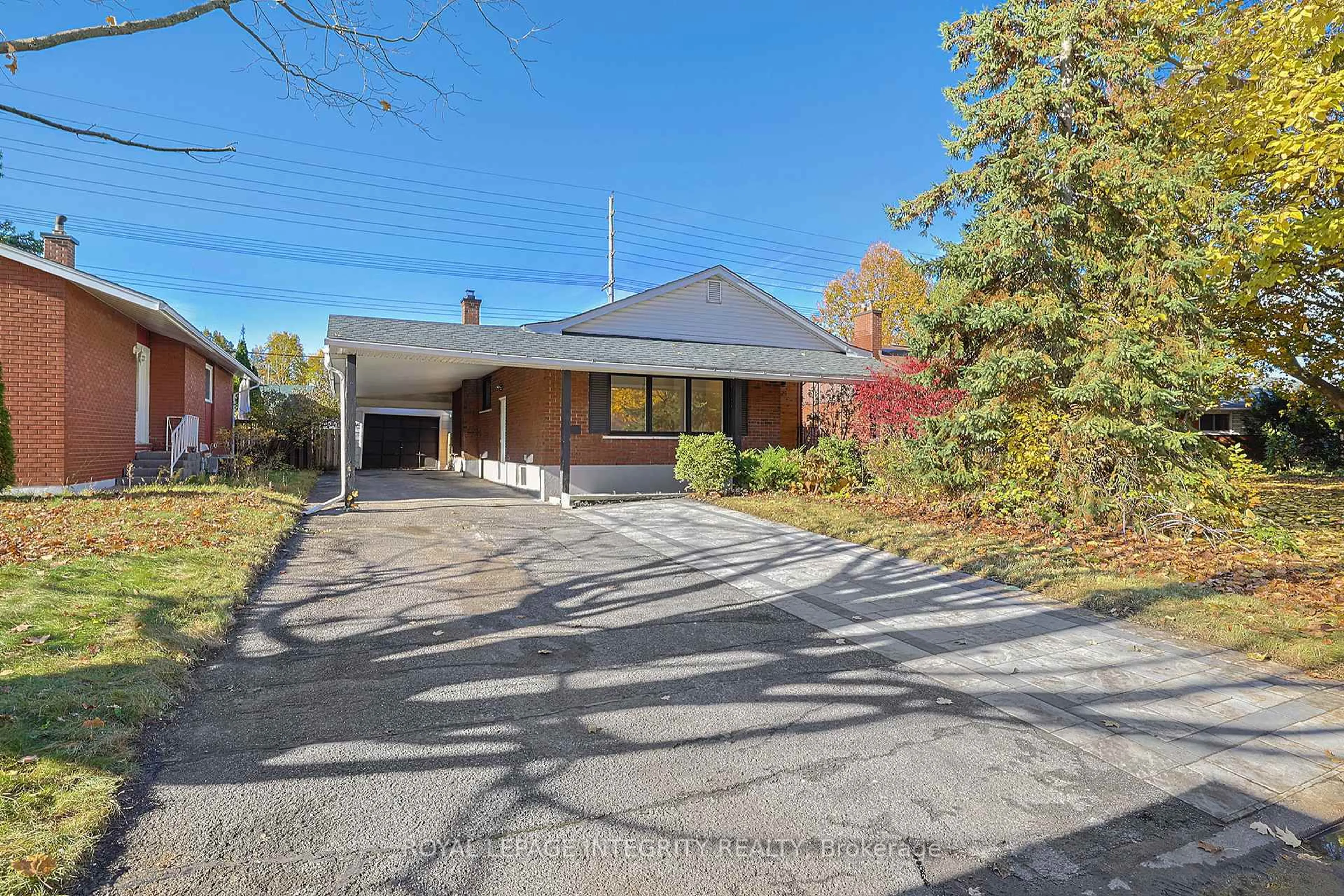 Unknown for 2321 Kay St, Ottawa Ontario K2C 1J6