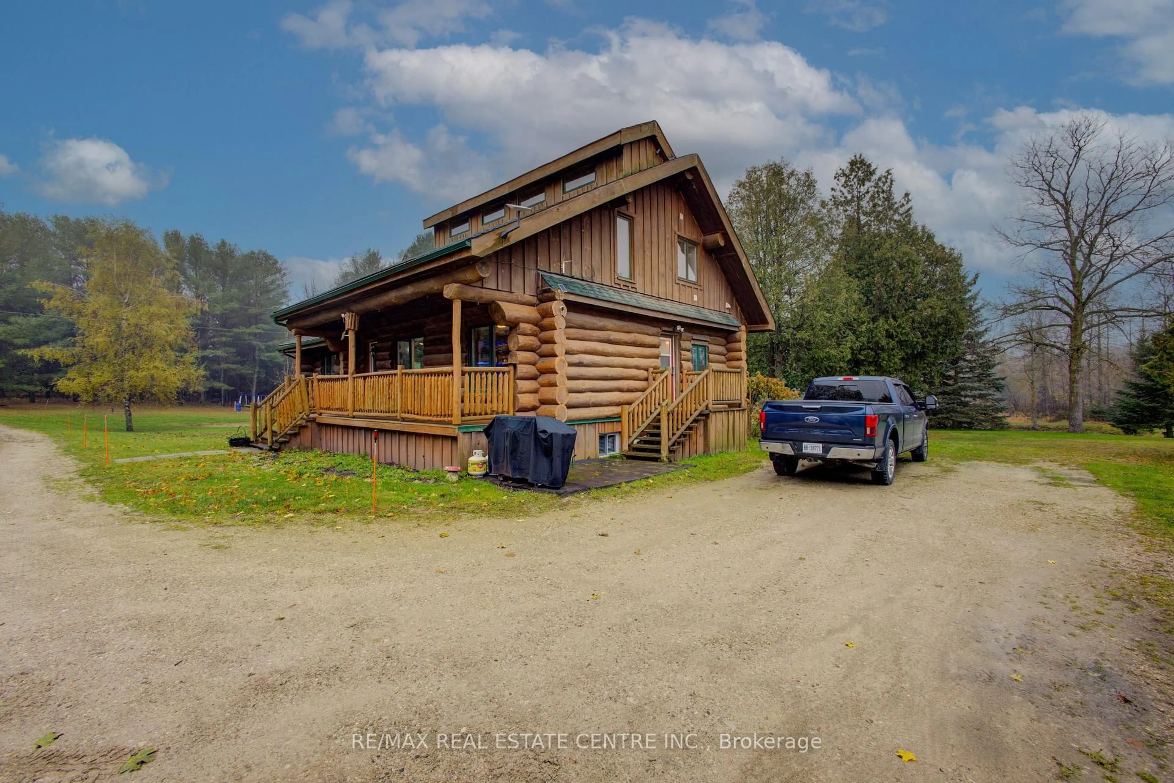 A pic from outside/outdoor area/front of a property/back of a property/a pic from drone, building for 312302 6 Highway, West Grey Ontario N0G 1C0