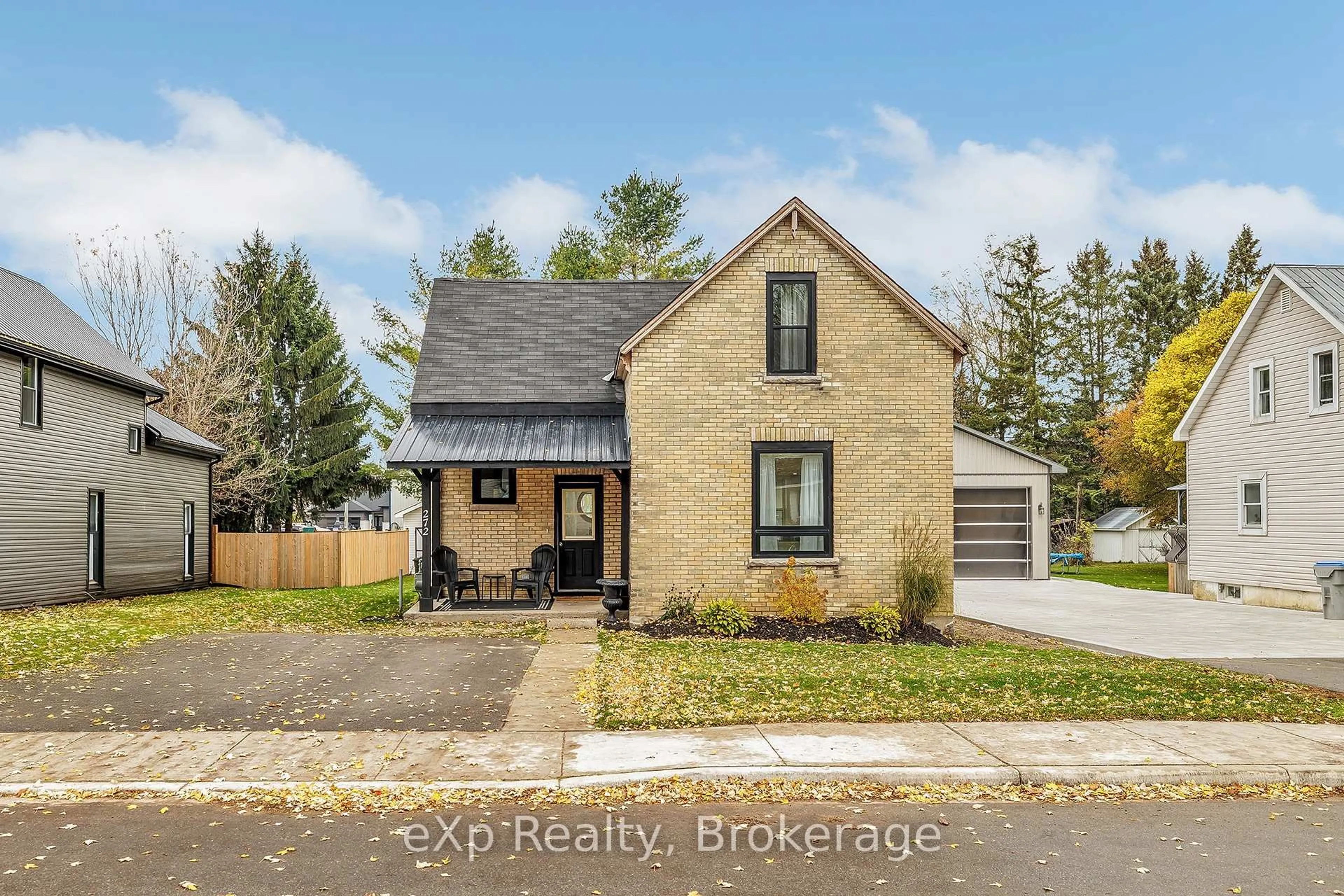 Home with brick exterior material, street for 272 Princess St, Huron East Ontario N0G 1H0