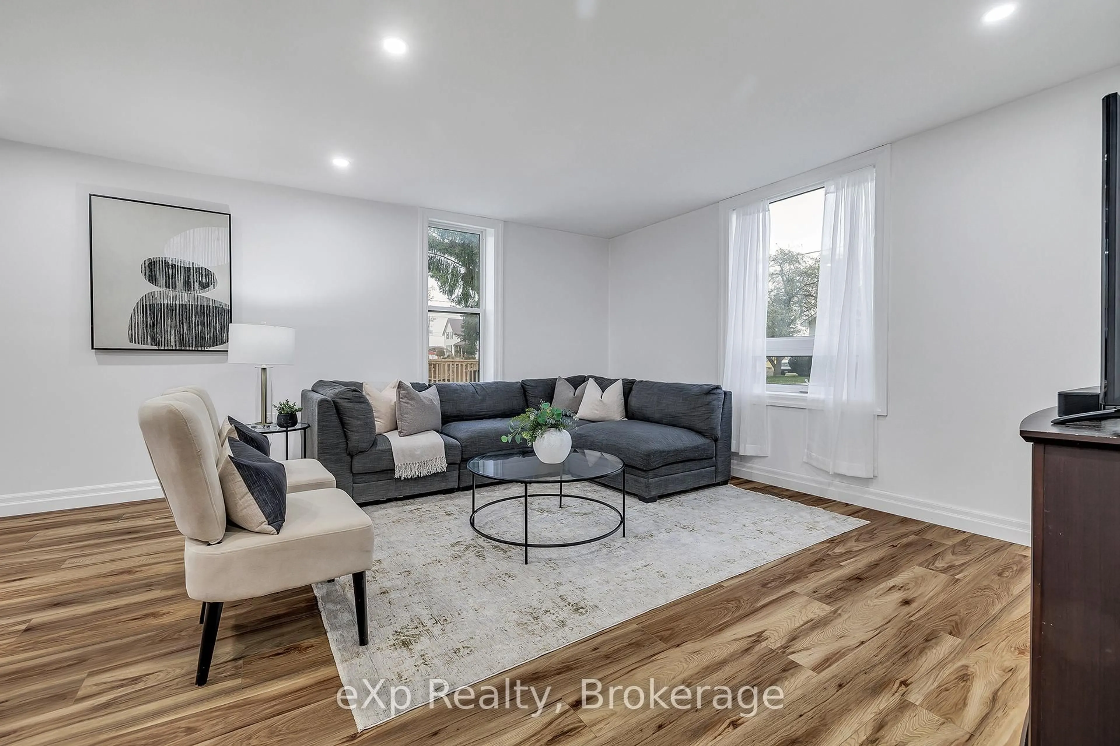 Living room with furniture, unknown for 272 Princess St, Huron East Ontario N0G 1H0