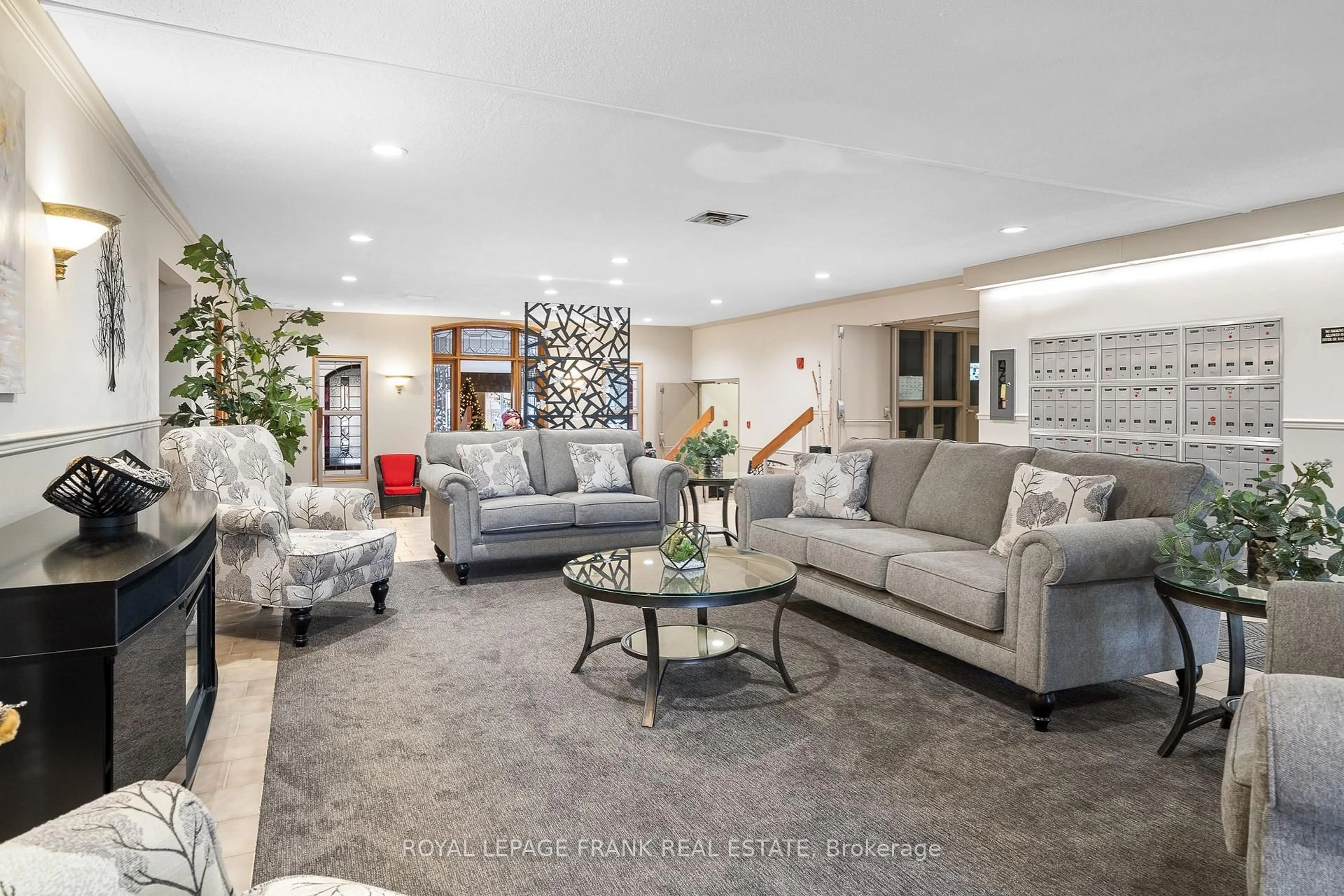 Lobby for 2 Heritage Way #112, Kawartha Lakes Ontario K9V 5P5