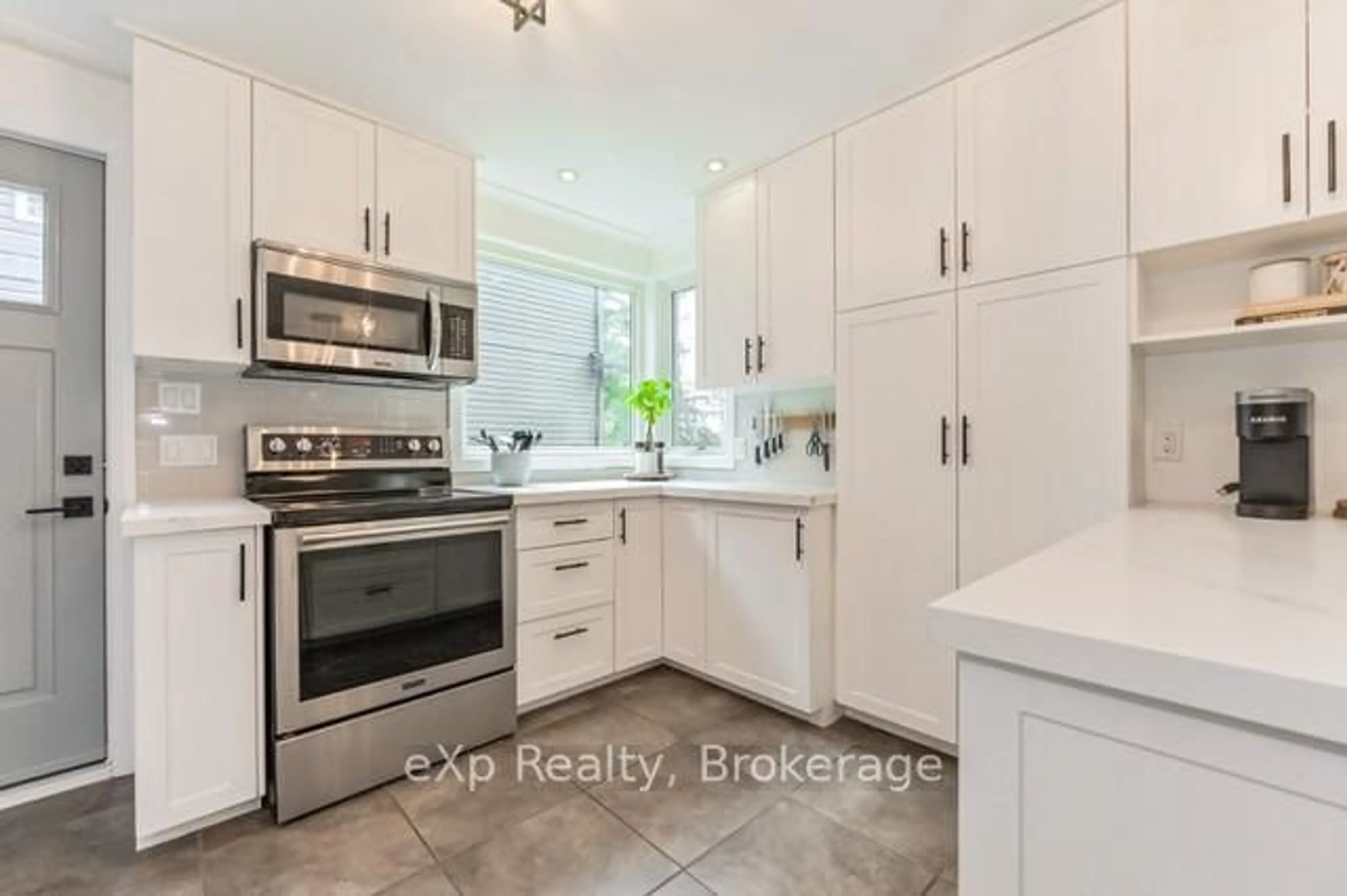 Open concept kitchen, ceramic/tile floor for 149 Kertland St, Centre Wellington Ontario N0B 1S0