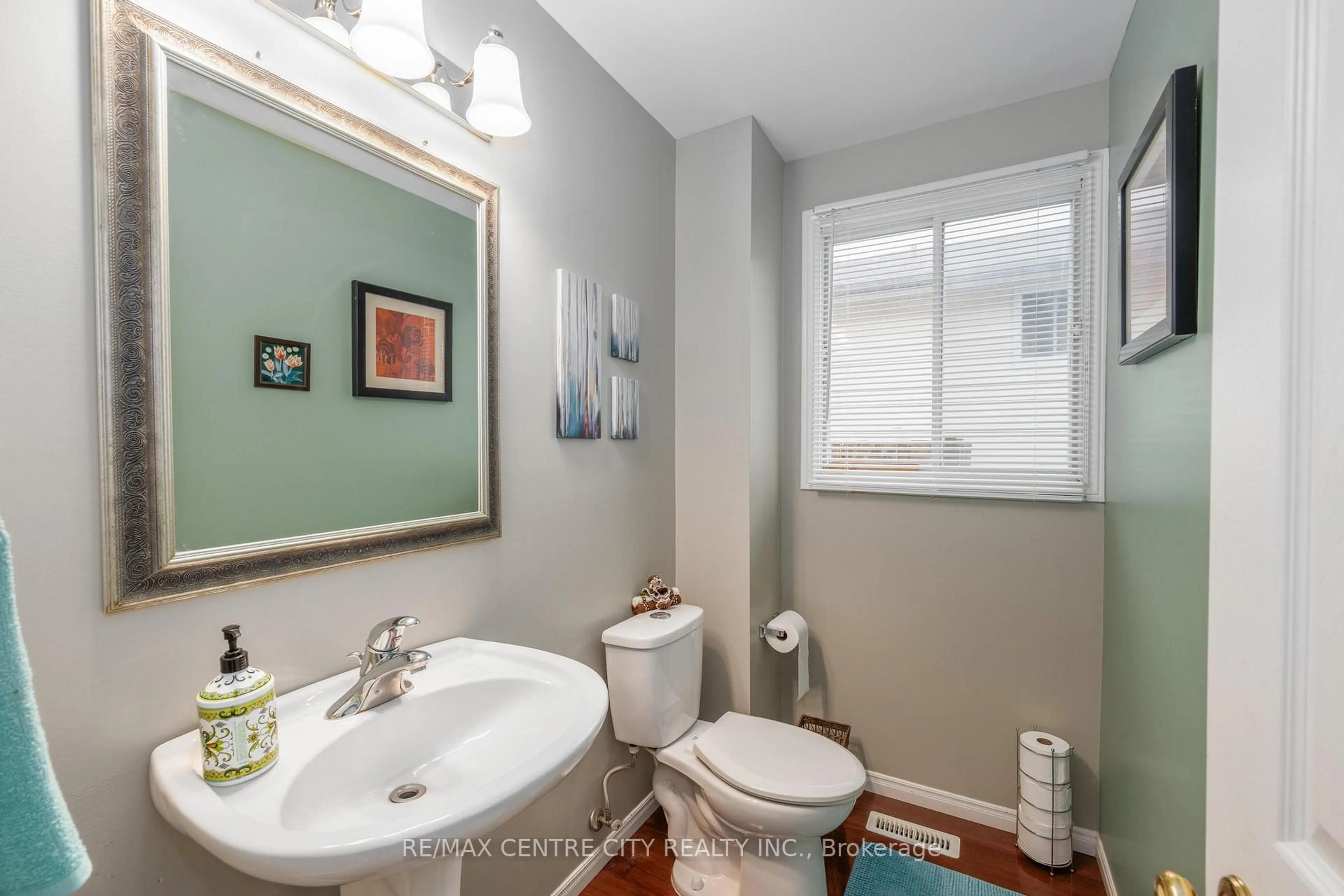 Standard bathroom, ceramic/tile floor for 168 Clara Cres, London South Ontario N6E 3G8