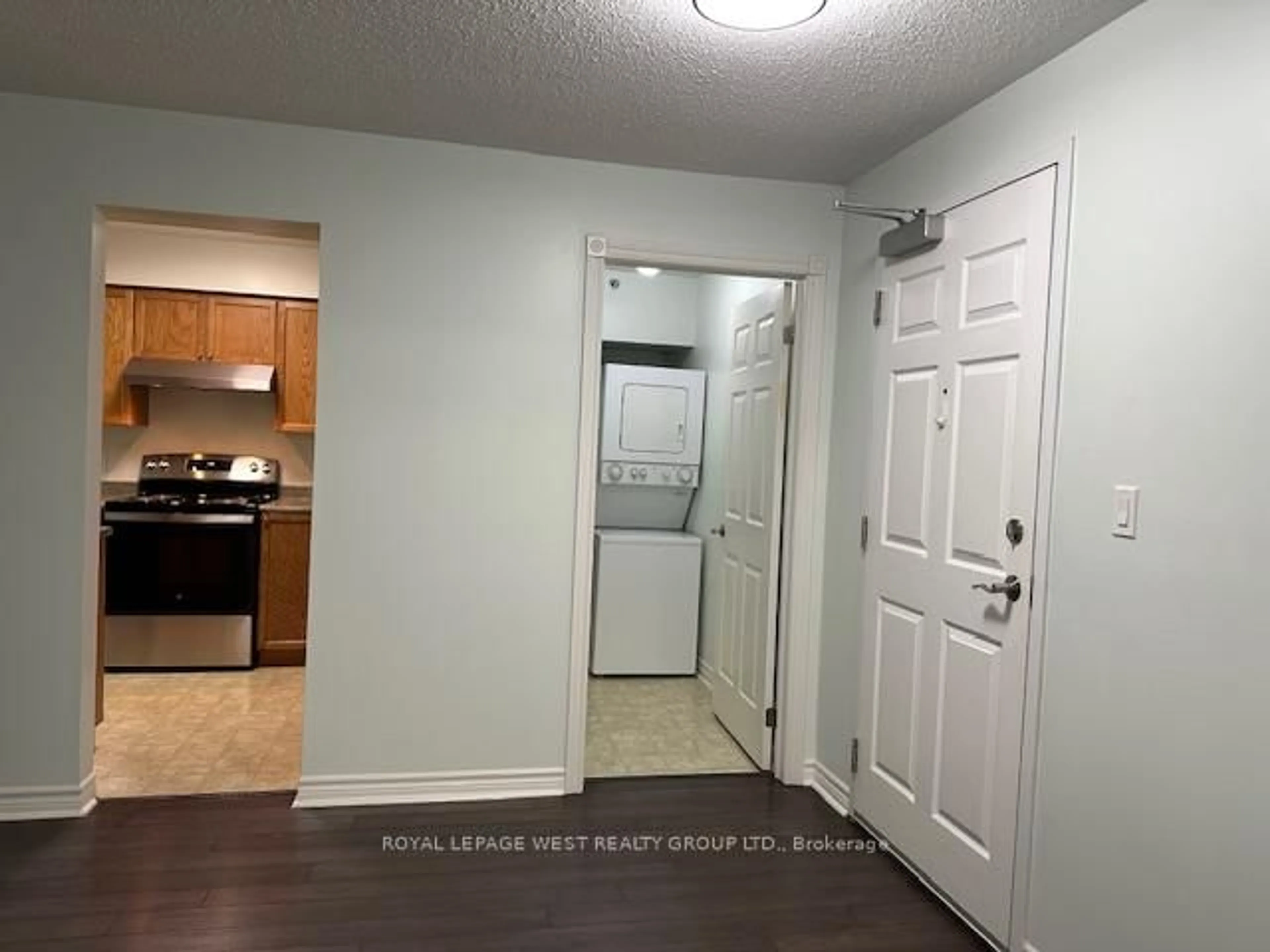 A pic of a room for 841 Battell St #107, Cobourg Ontario K9A 0B9