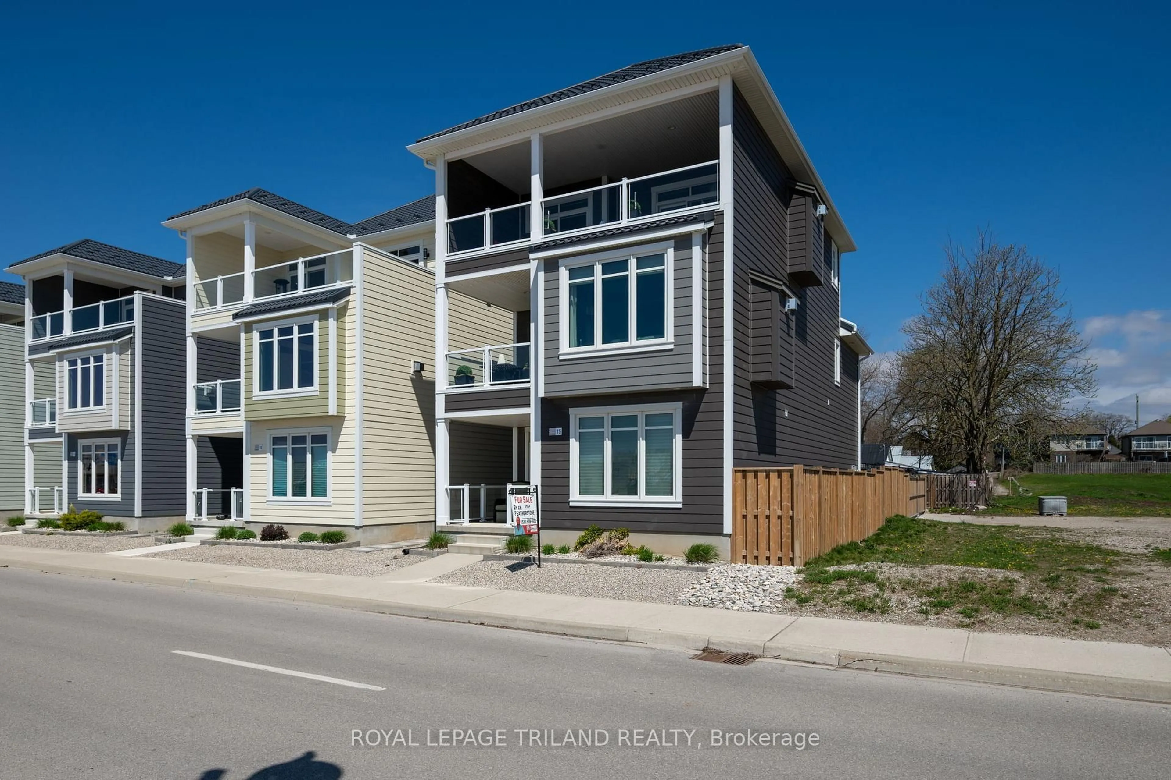 Unknown for 355 Edith Cavell Blvd #15, Central Elgin Ontario N5L 0A3