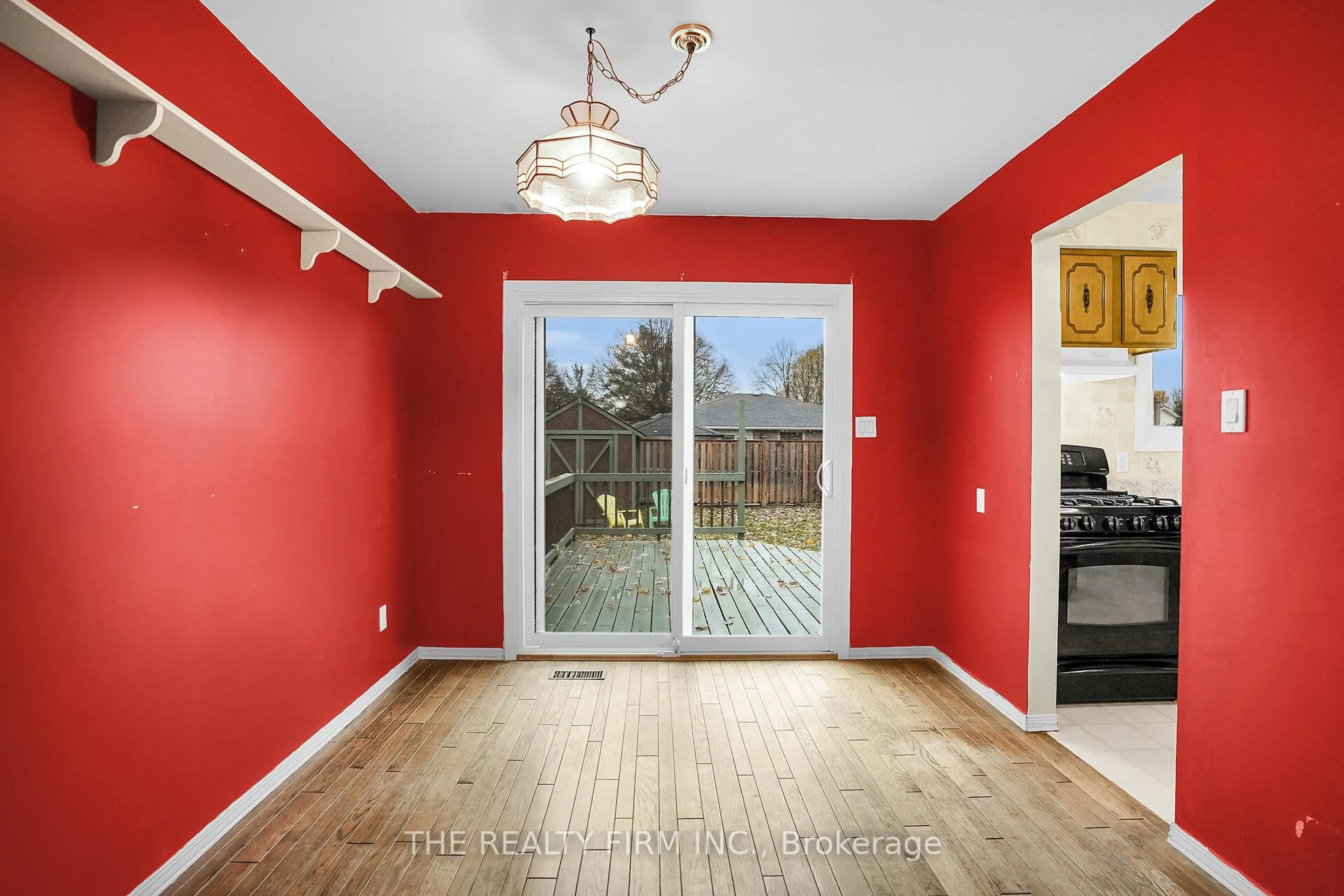 Unknown for 35 Rostherne Cres, London South Ontario N6E 1Y3