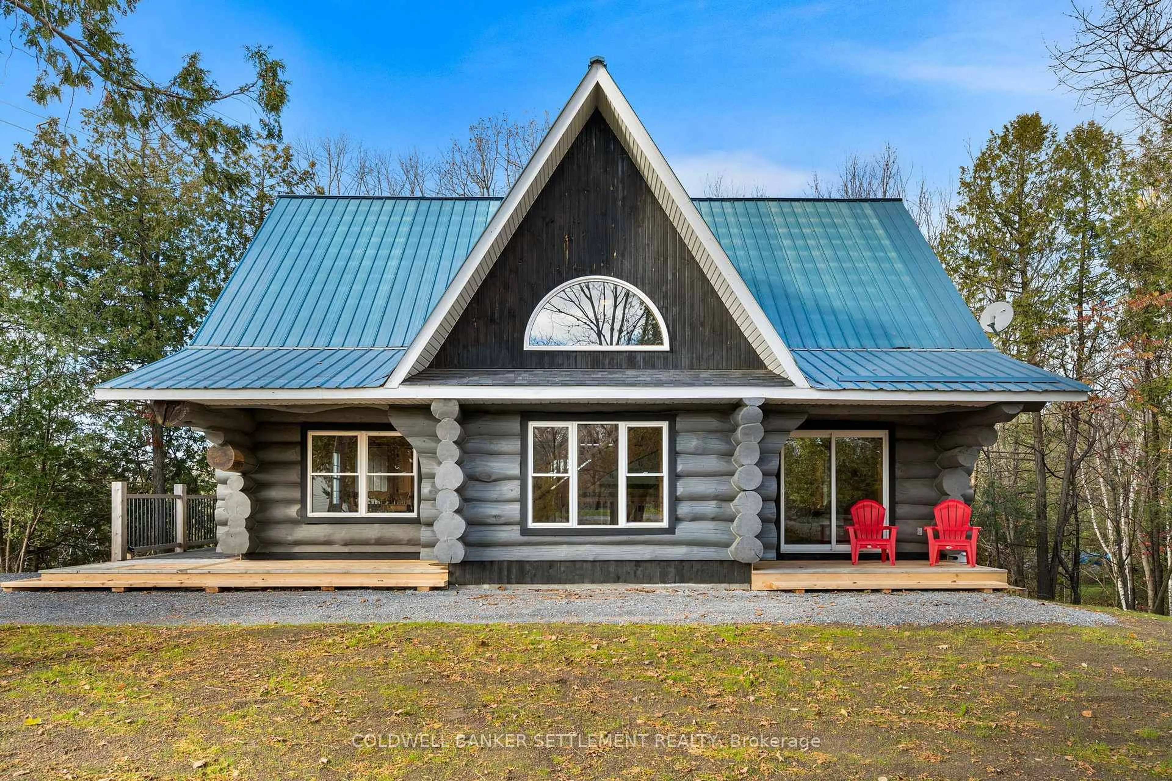 Home with vinyl exterior material, building for 5479 Hinchinbrooke Rd, Hartington Ontario K0H 1W0