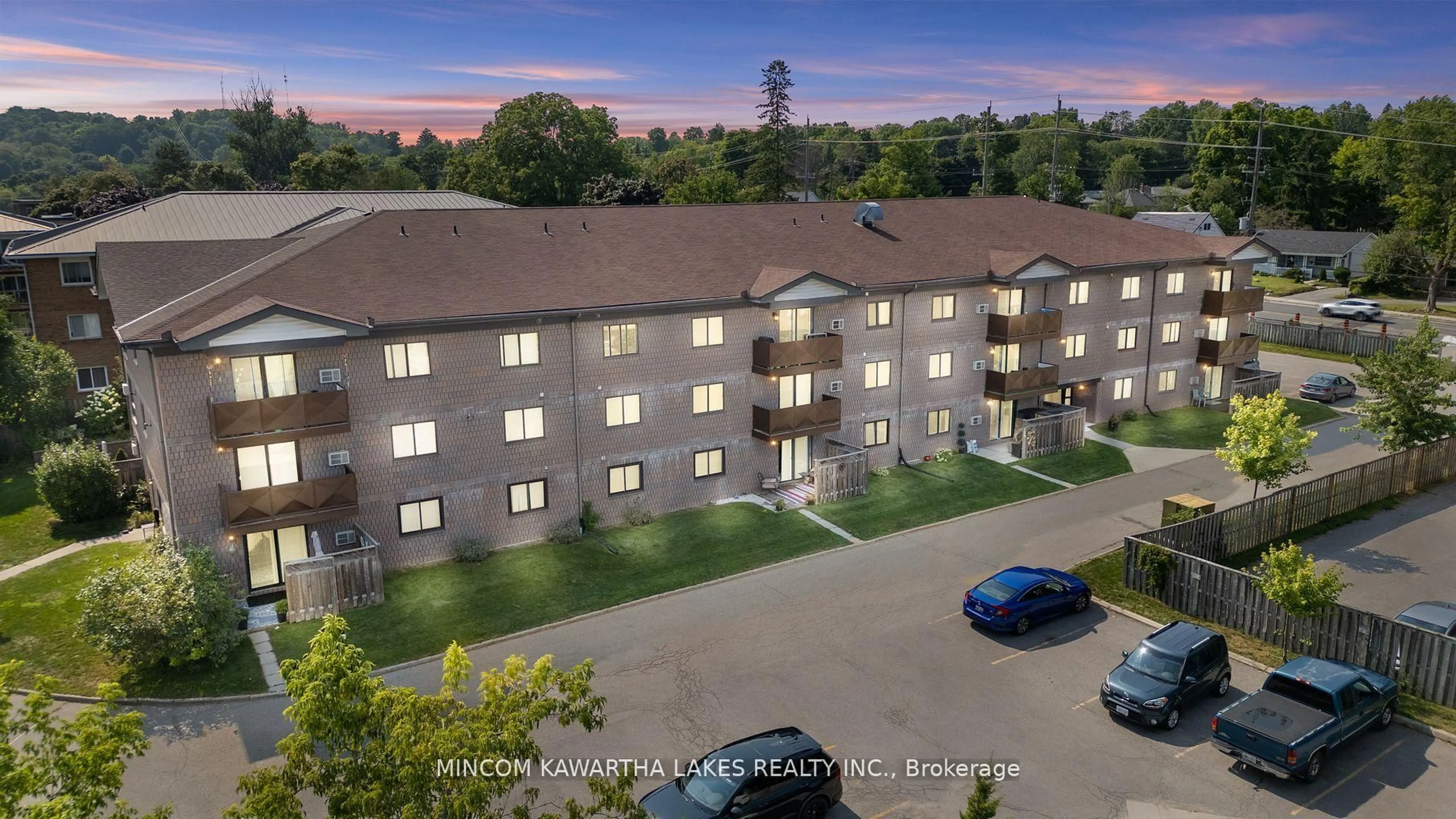 A pic from outside/outdoor area/front of a property/back of a property/a pic from drone, unknown for 795 Sherbrooke St #103, Peterborough Ontario K9J 2R2