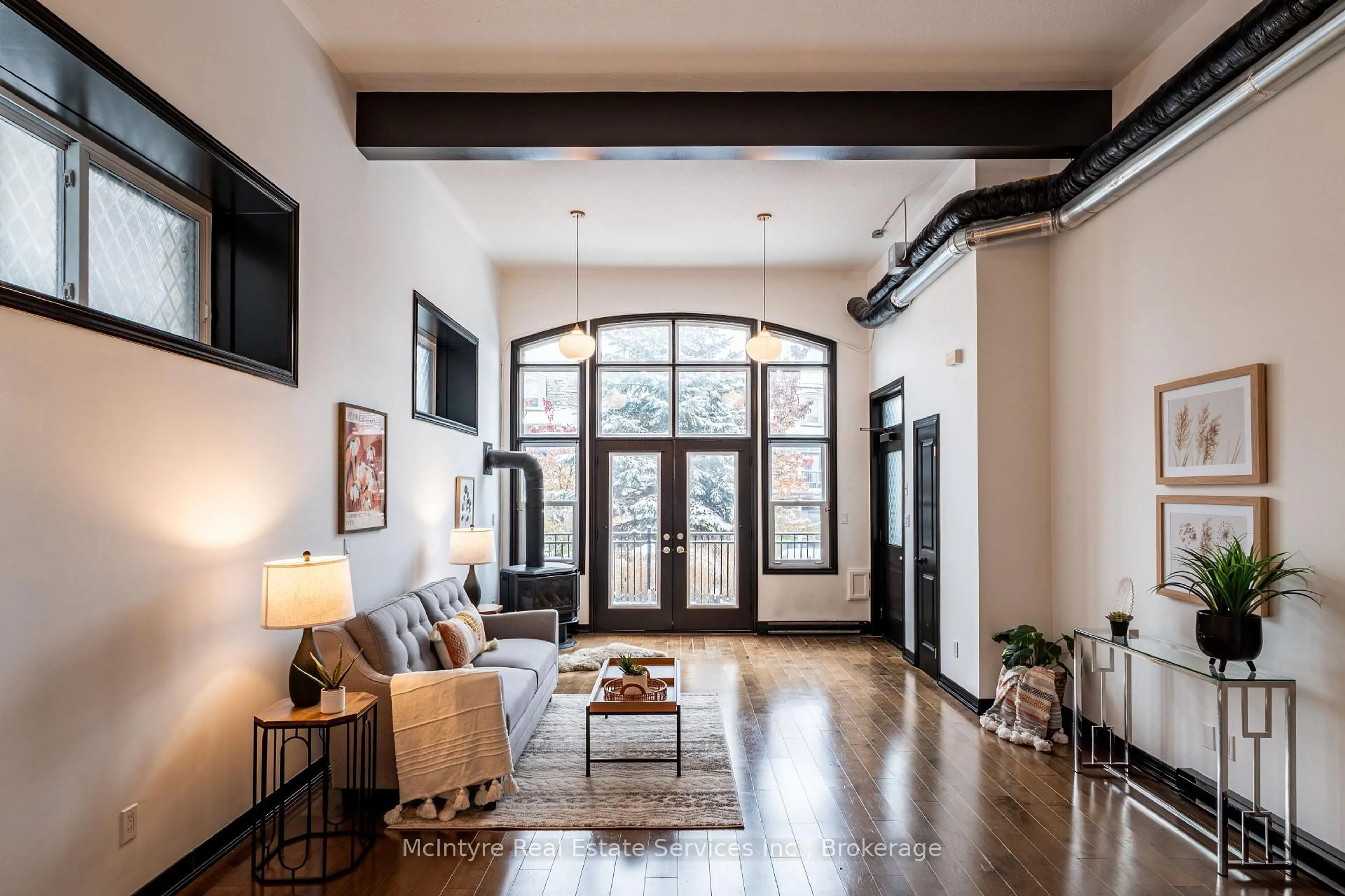 Indoor entryway for 76B Cardigan St #n/a, Guelph Ontario N1H 0A4