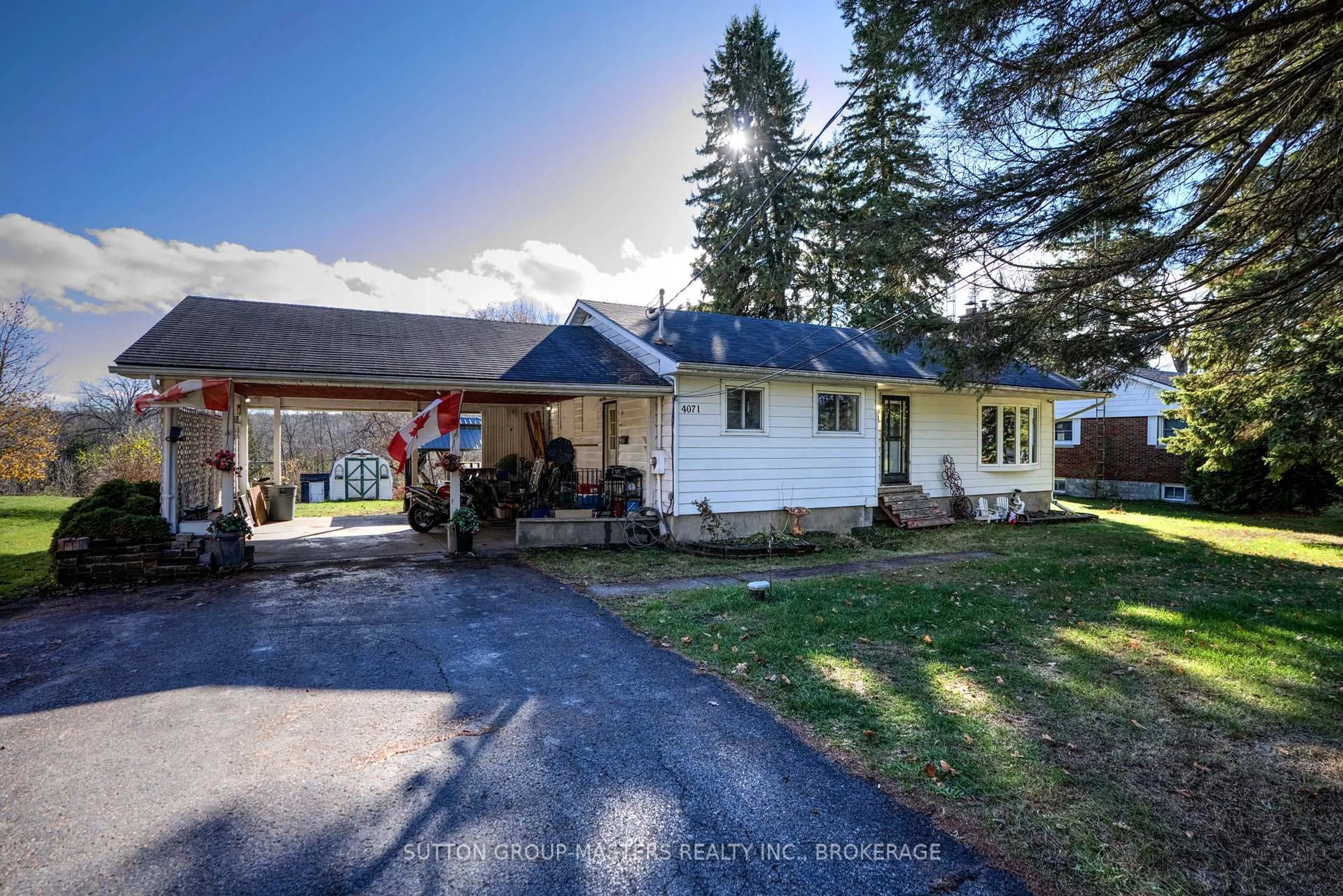 A pic from outside/outdoor area/front of a property/back of a property/a pic from drone, street for 4071 Colebrook Rd, Harrowsmith Ontario K0H 1V0