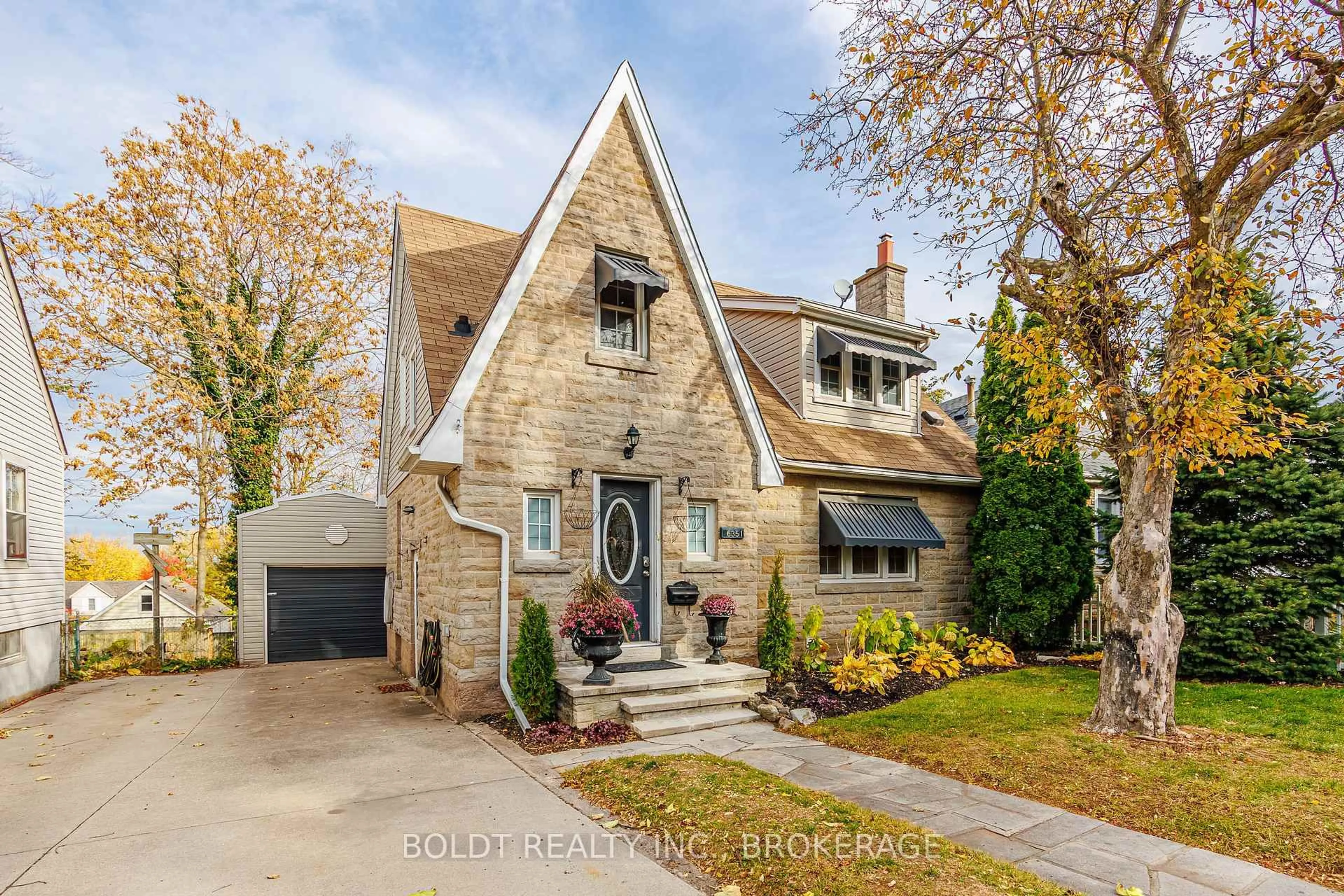 Home with brick exterior material, street for 6351 Leeming St, Niagara Falls Ontario L2G 1K3