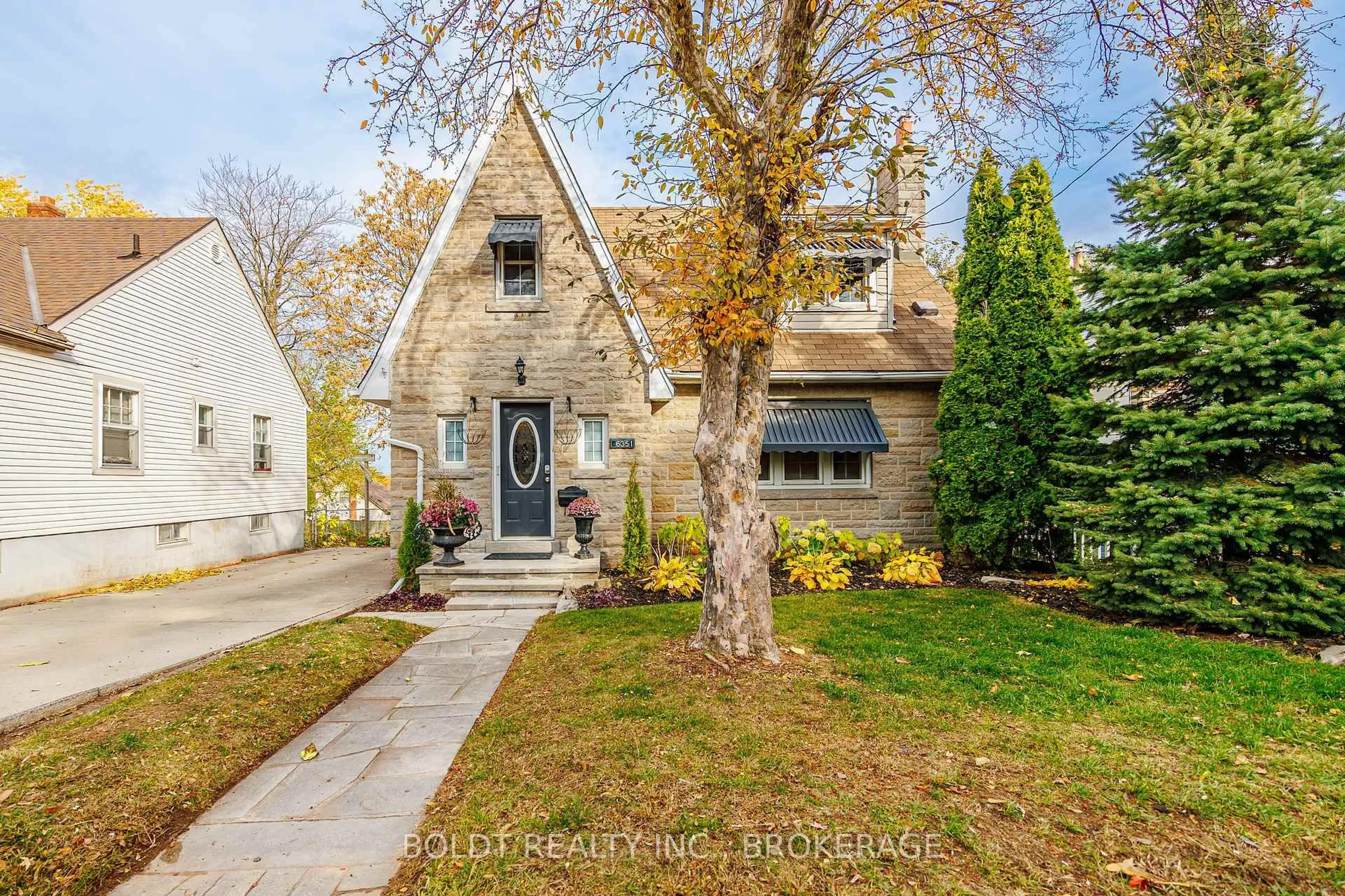 Home with brick exterior material, street for 6351 Leeming St, Niagara Falls Ontario L2G 1K3