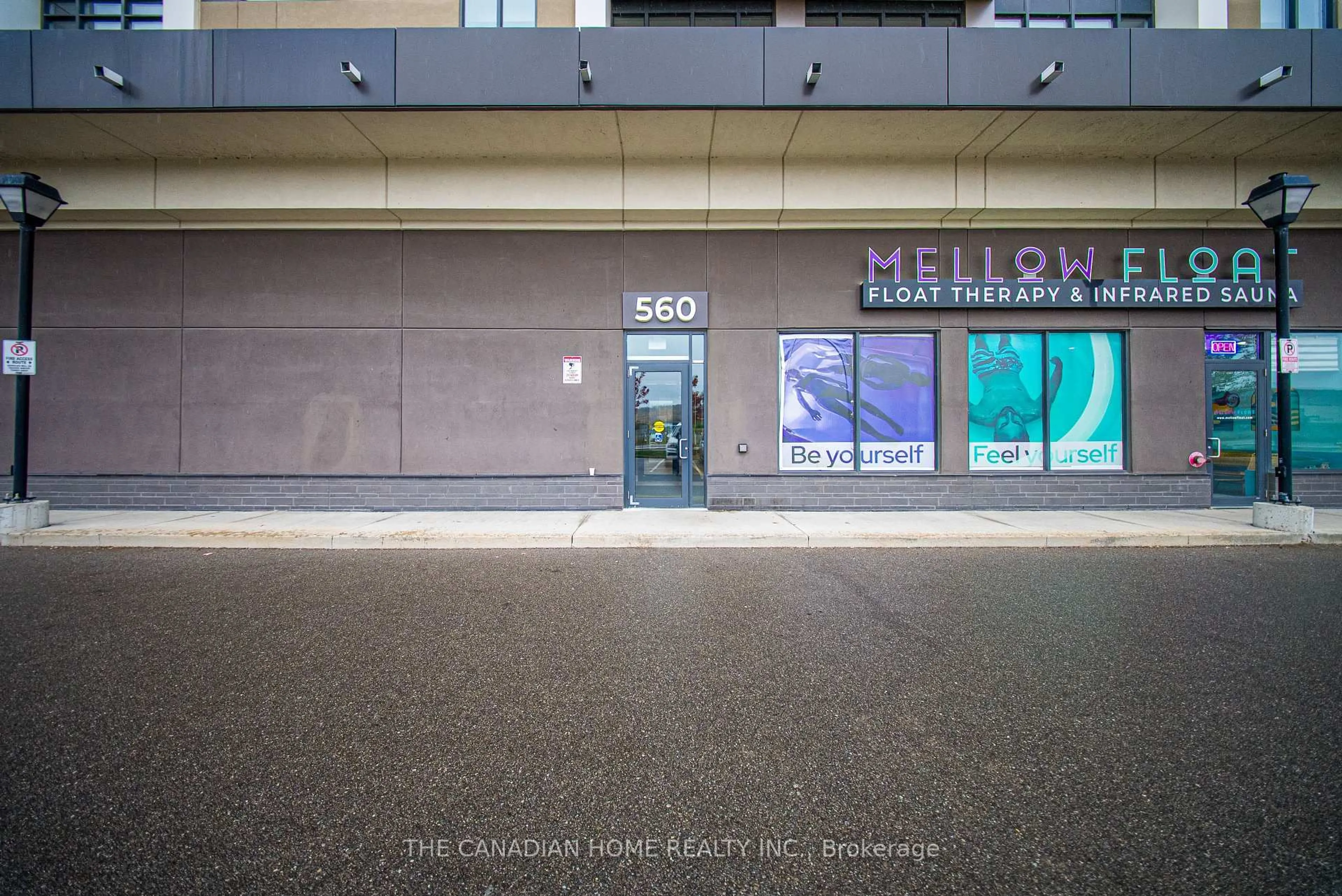 Unknown for 560 North Service Rd #707, Grimsby Ontario L3M 0G1