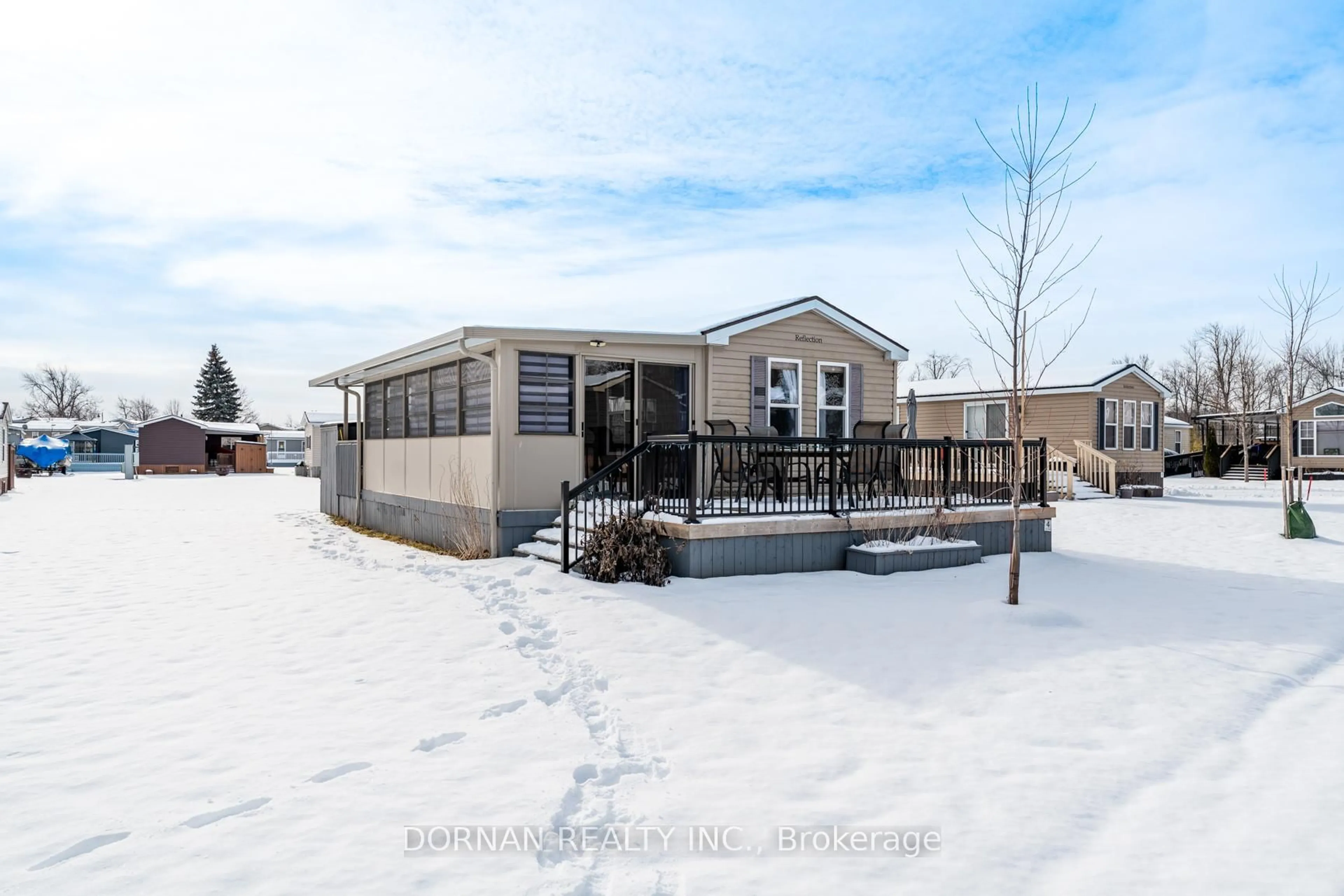 Home with vinyl exterior material, unknown for 1235 Villiers Line #4 Lawson, Otonabee-South Monaghan Ontario K0L 2G0