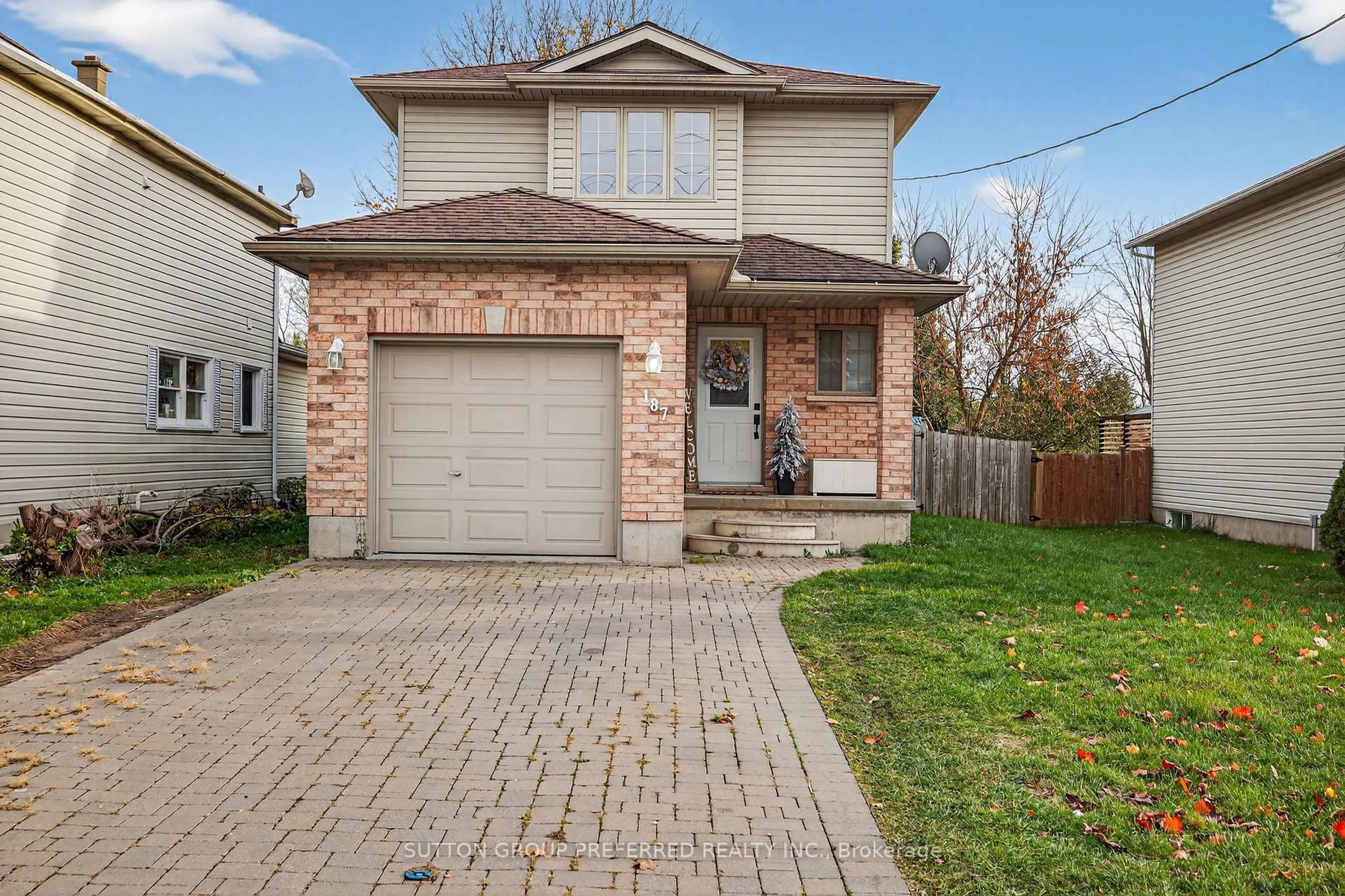 Home with brick exterior material, street for 187 Victoria St, Ingersoll Ontario N5C 2N2