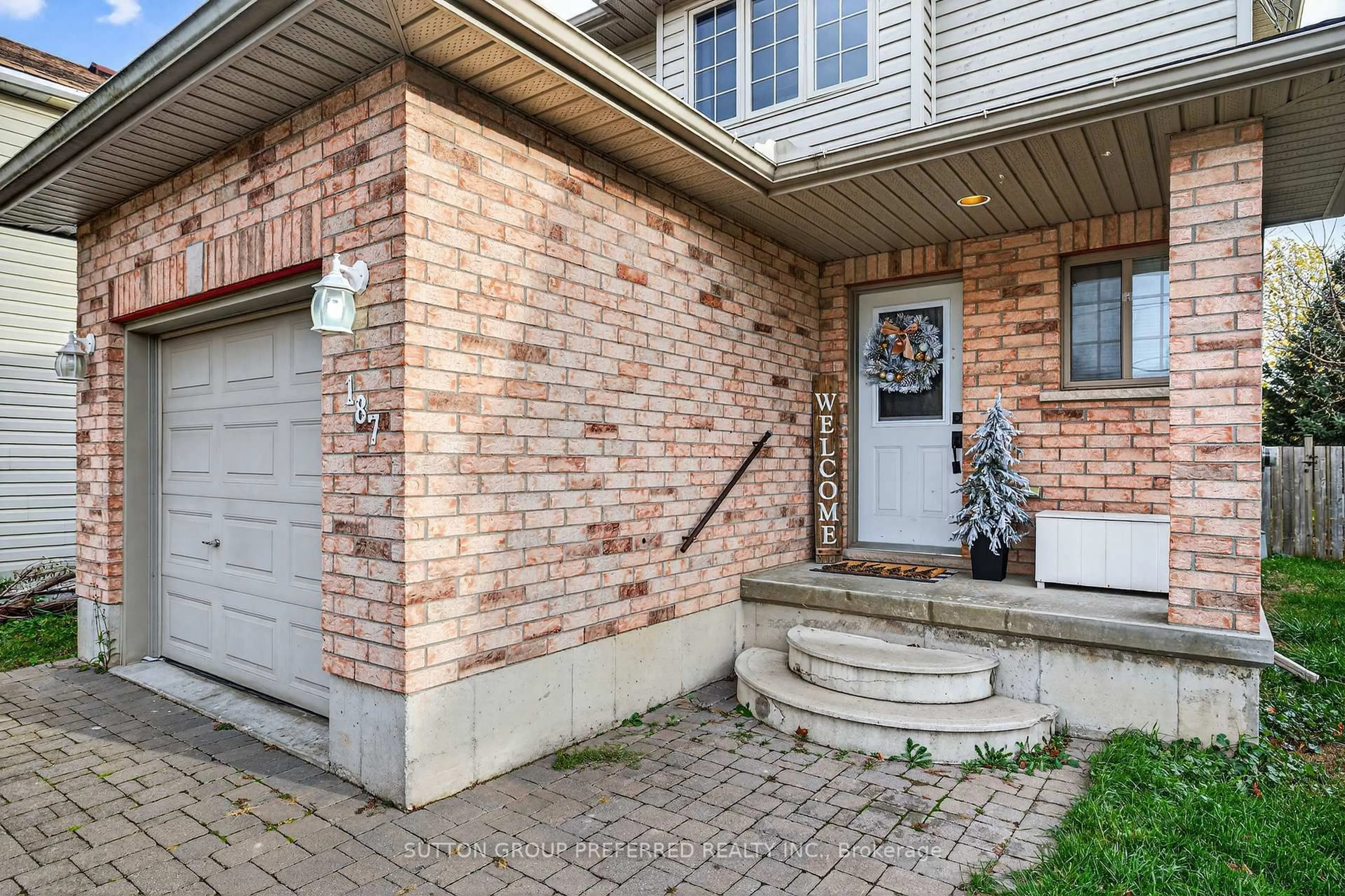 Home with brick exterior material, street for 187 Victoria St, Ingersoll Ontario N5C 2N2