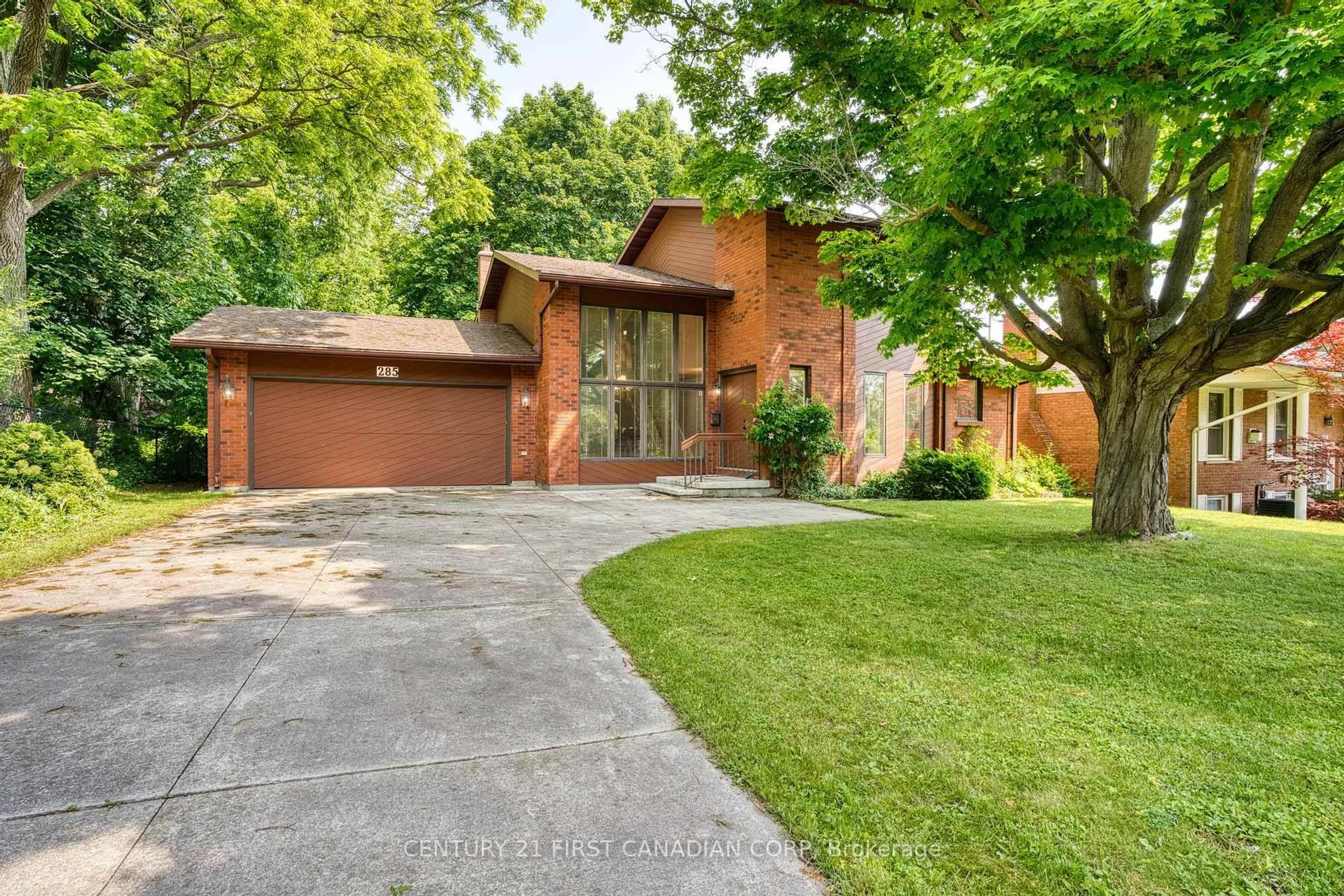 Home with brick exterior material, street for 285 Riverside Dr, London North Ontario N6H 1G1