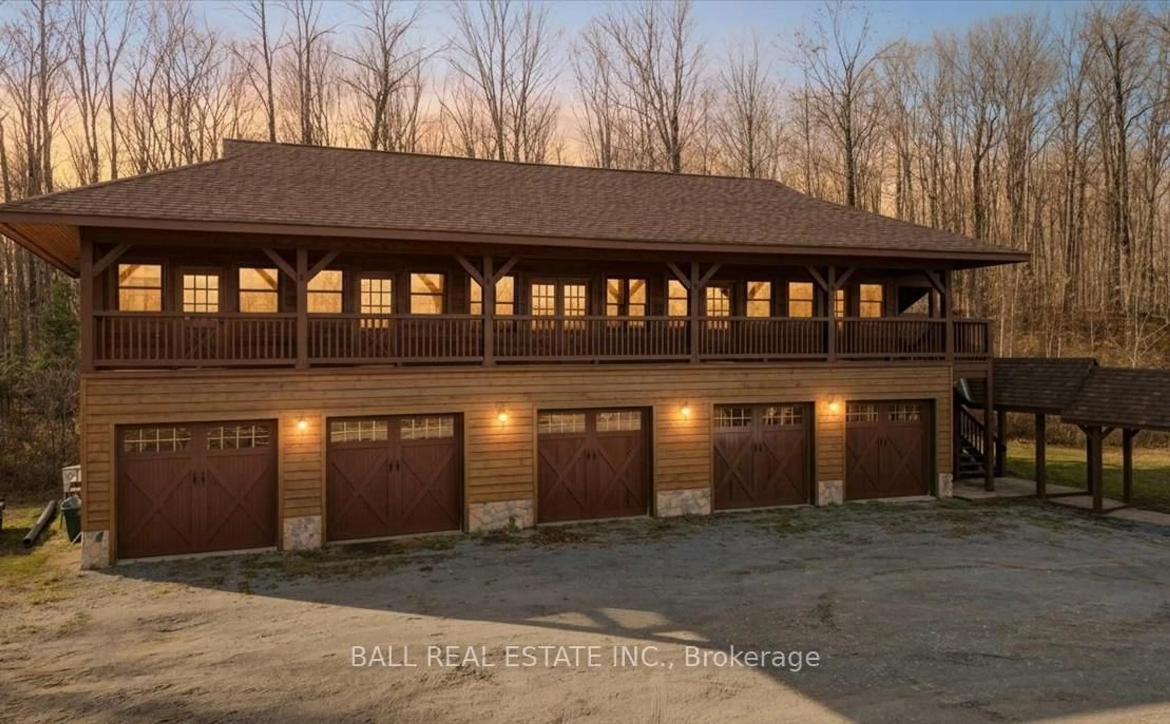 Indoor garage for 78 Cleland Crt, Coe Hill Ontario K0L 1P0