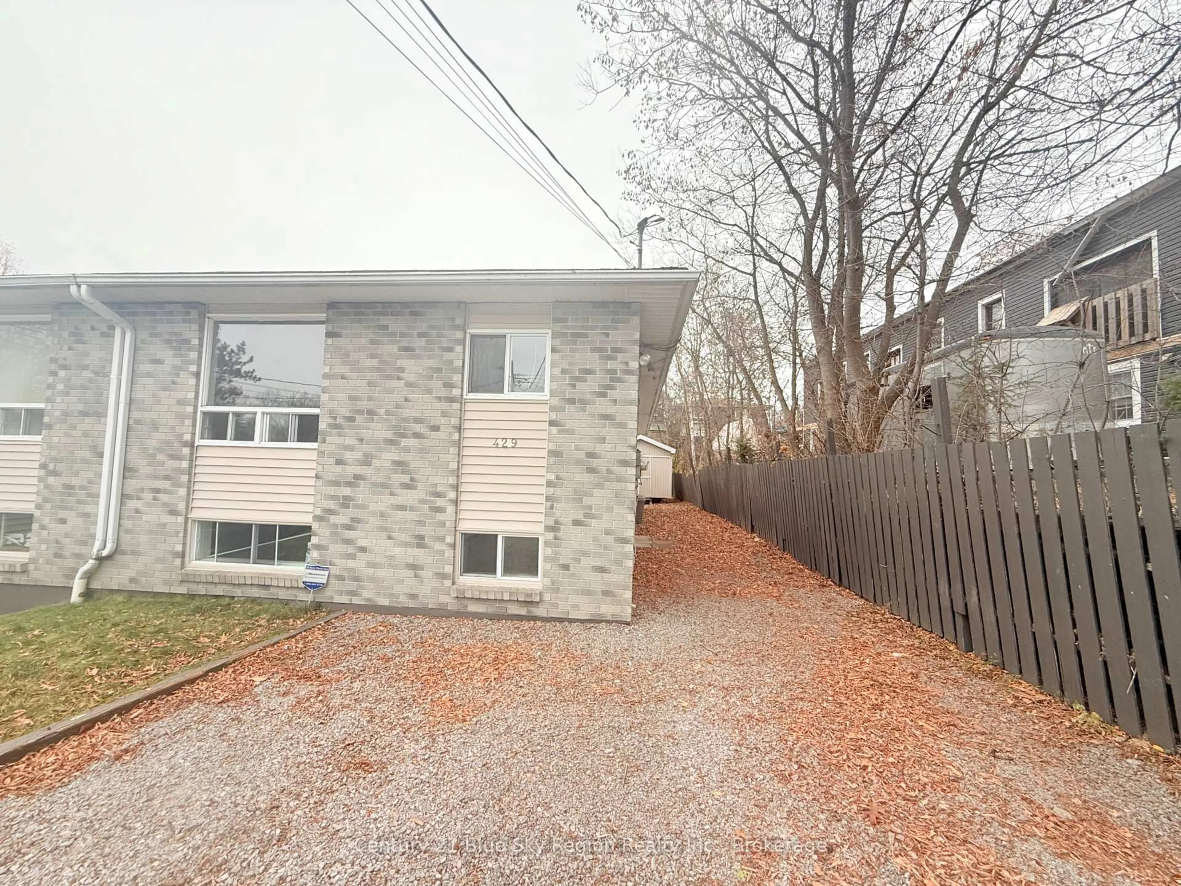 Unknown for 429 Dudley Ave, North Bay Ontario P1B 7A6