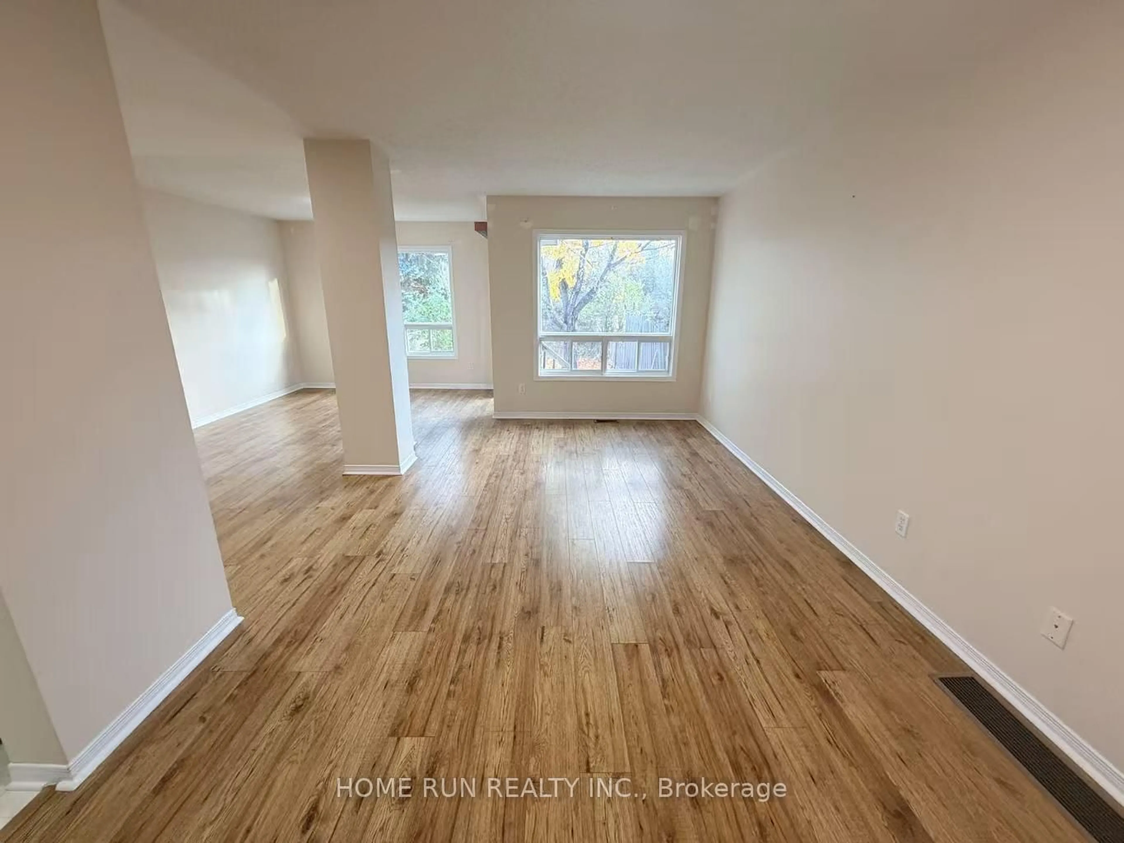 A pic of a room for 113 BLACKDOME Cres, Ottawa Ontario K2T 1B1