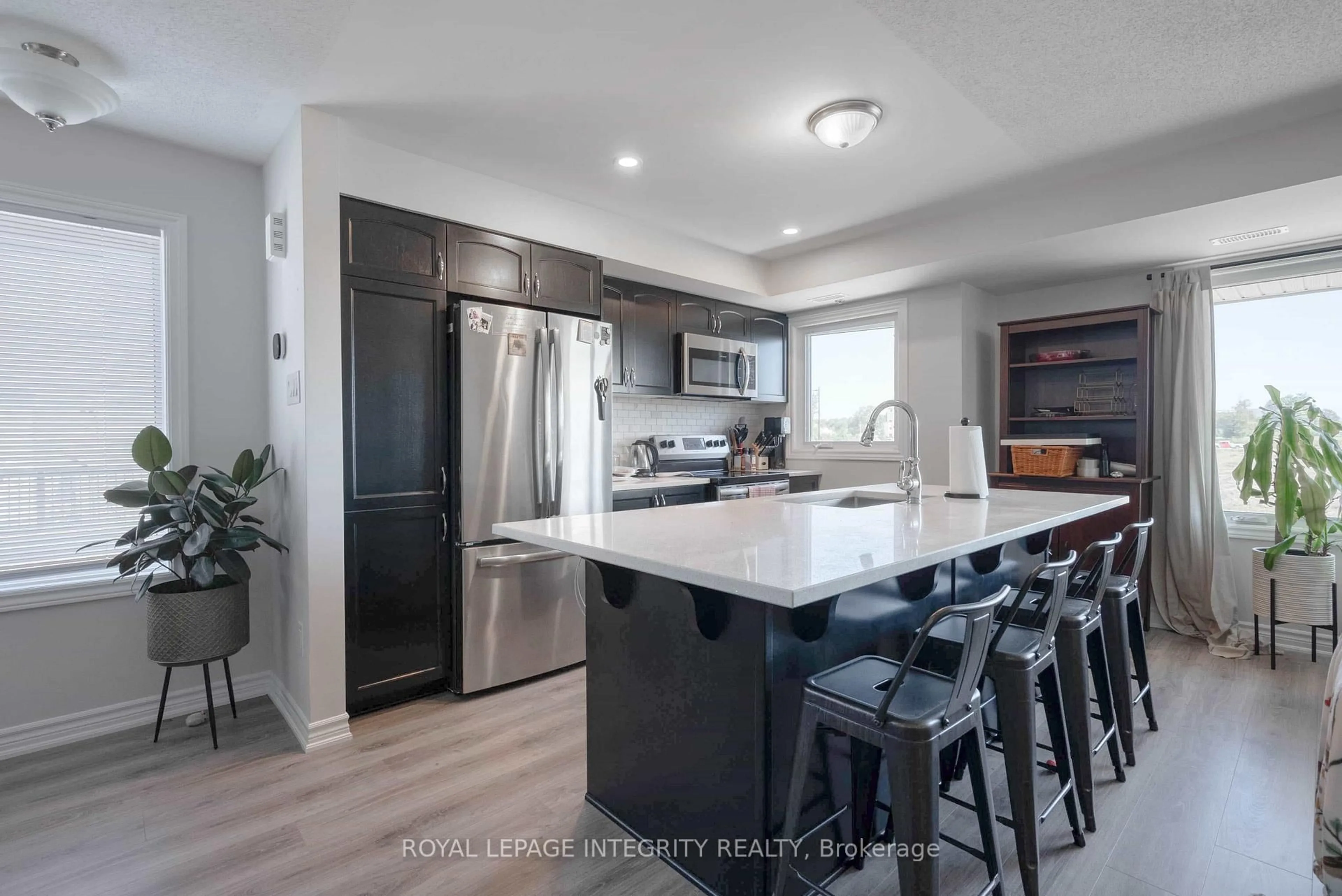 Open concept kitchen, unknown for 523 Ozawa Private, Ottawa Ontario K1K 4Z8