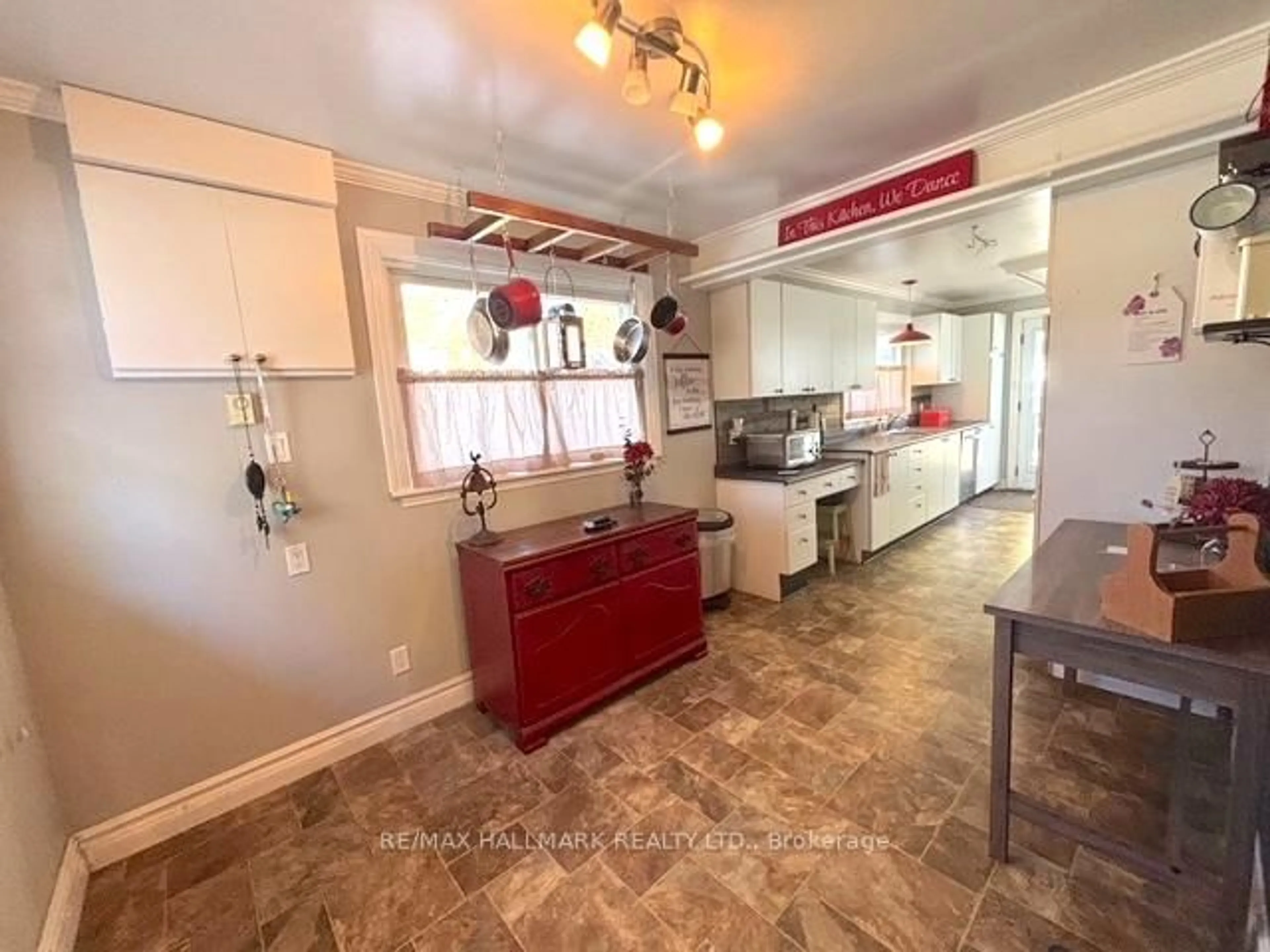 Unknown for 20 Bayview Dr, Kawartha Lakes Ontario K0M 1A0