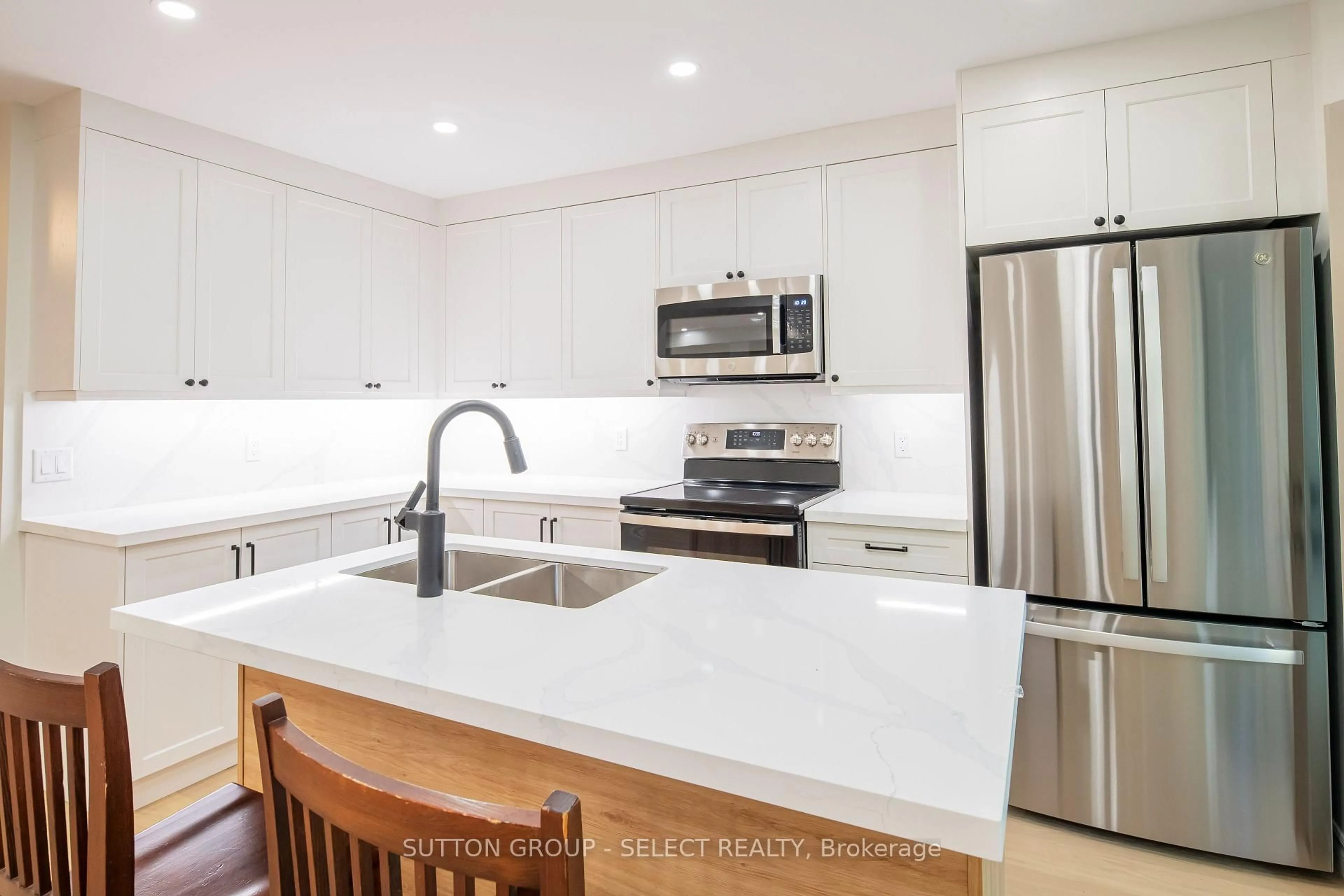 Unknown for 70 Sunnyside Dr #3, London North Ontario N5X 3W4