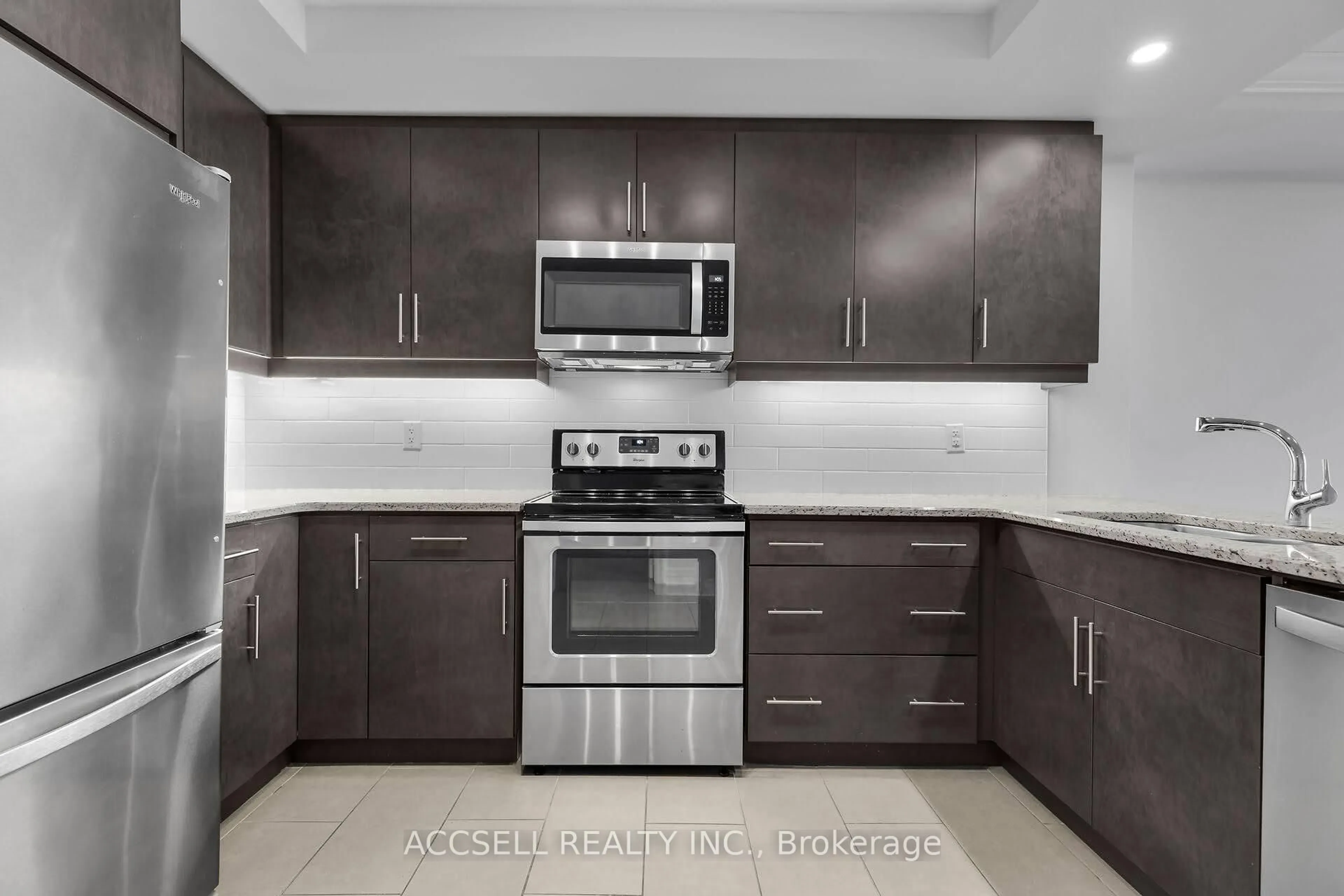 Standard kitchen, unknown for 260 Villagewalk Blvd #902, London North Ontario N6G 0P6