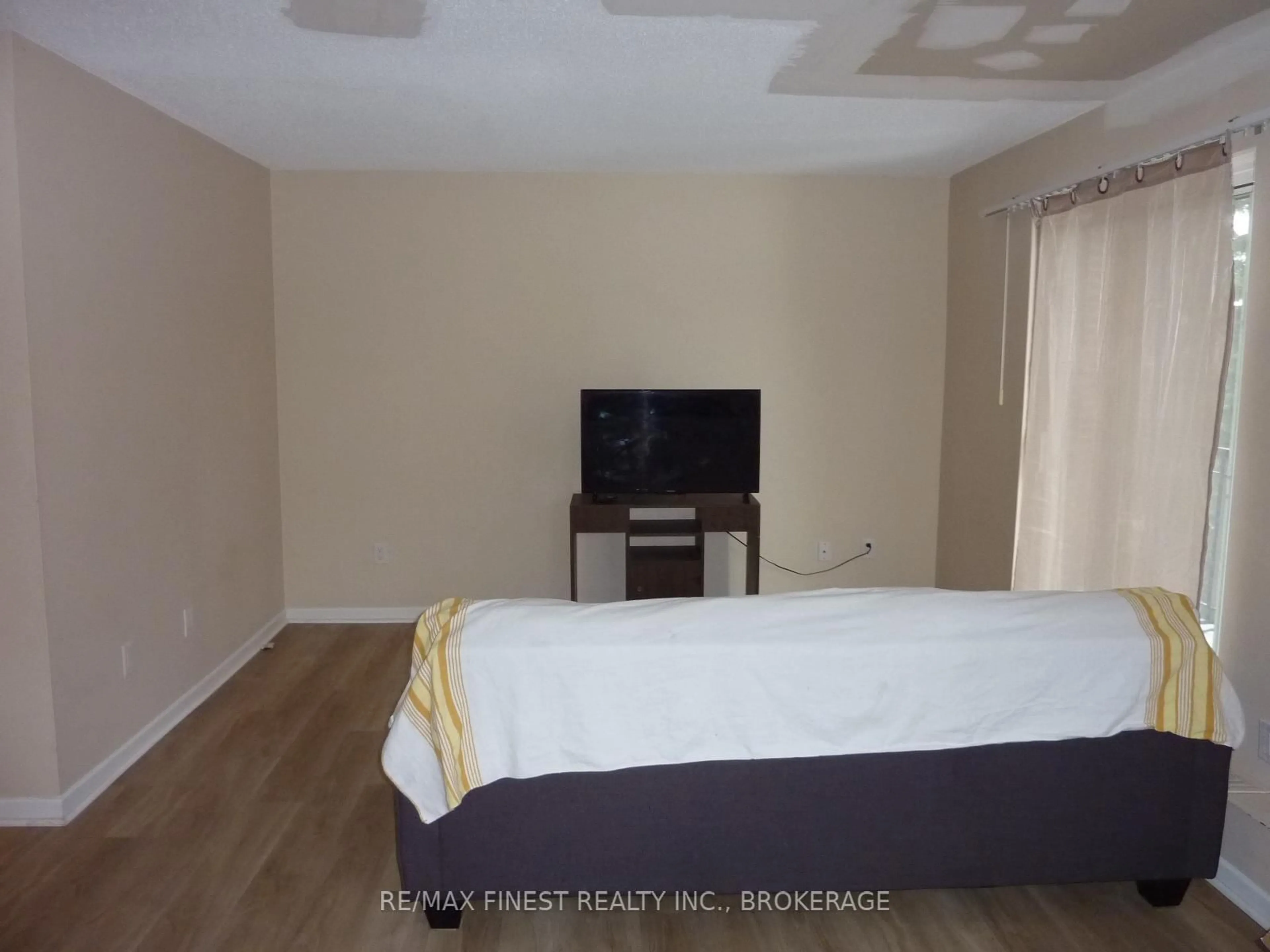 A pic of a room for 266 Guthrie Dr #307, Kingston Ontario K7K 6K8