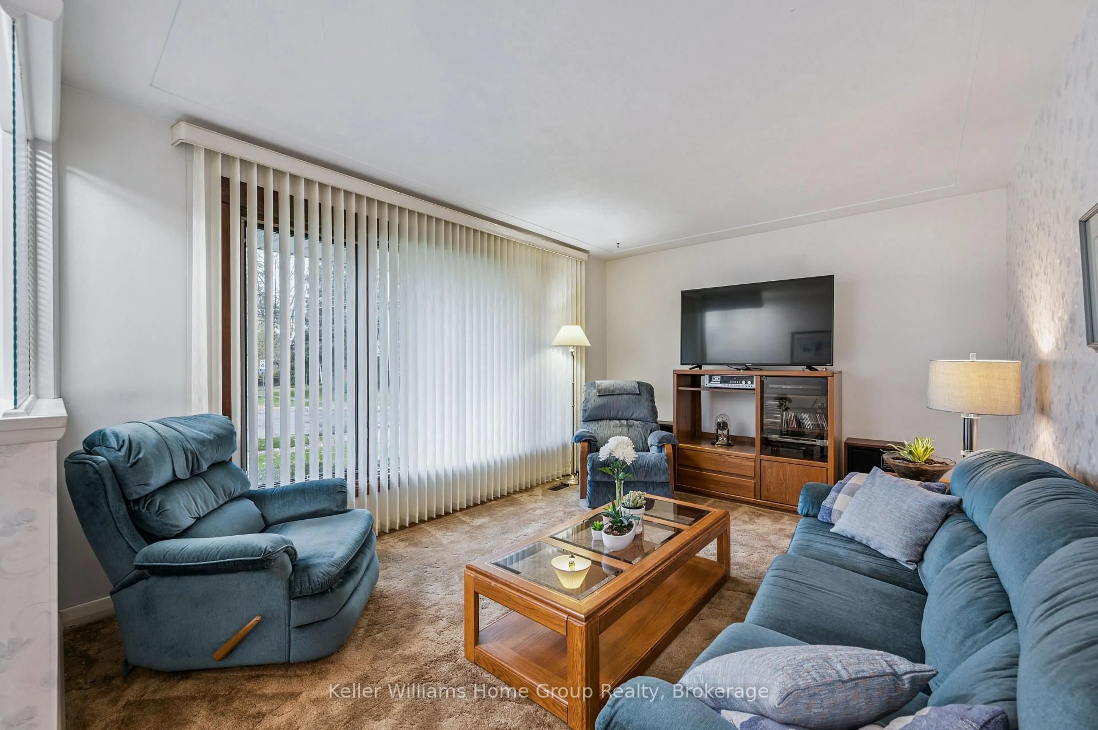 Living room with furniture, unknown for 54 Ottawa Cres, Guelph Ontario N1E 2A6