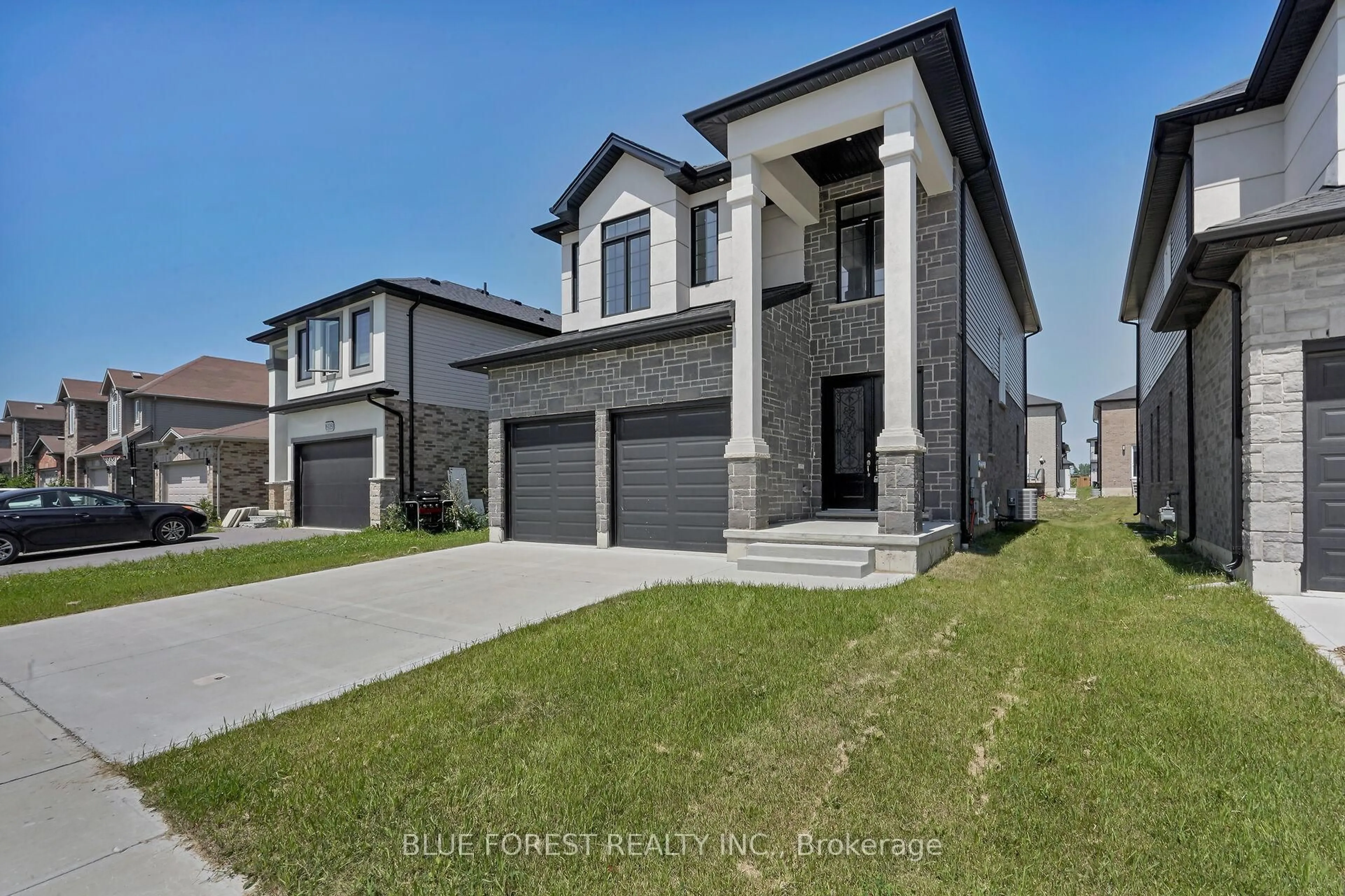 Home with brick exterior material, street for 2916 Lemieux Walk, London South Ontario N6L 0H2
