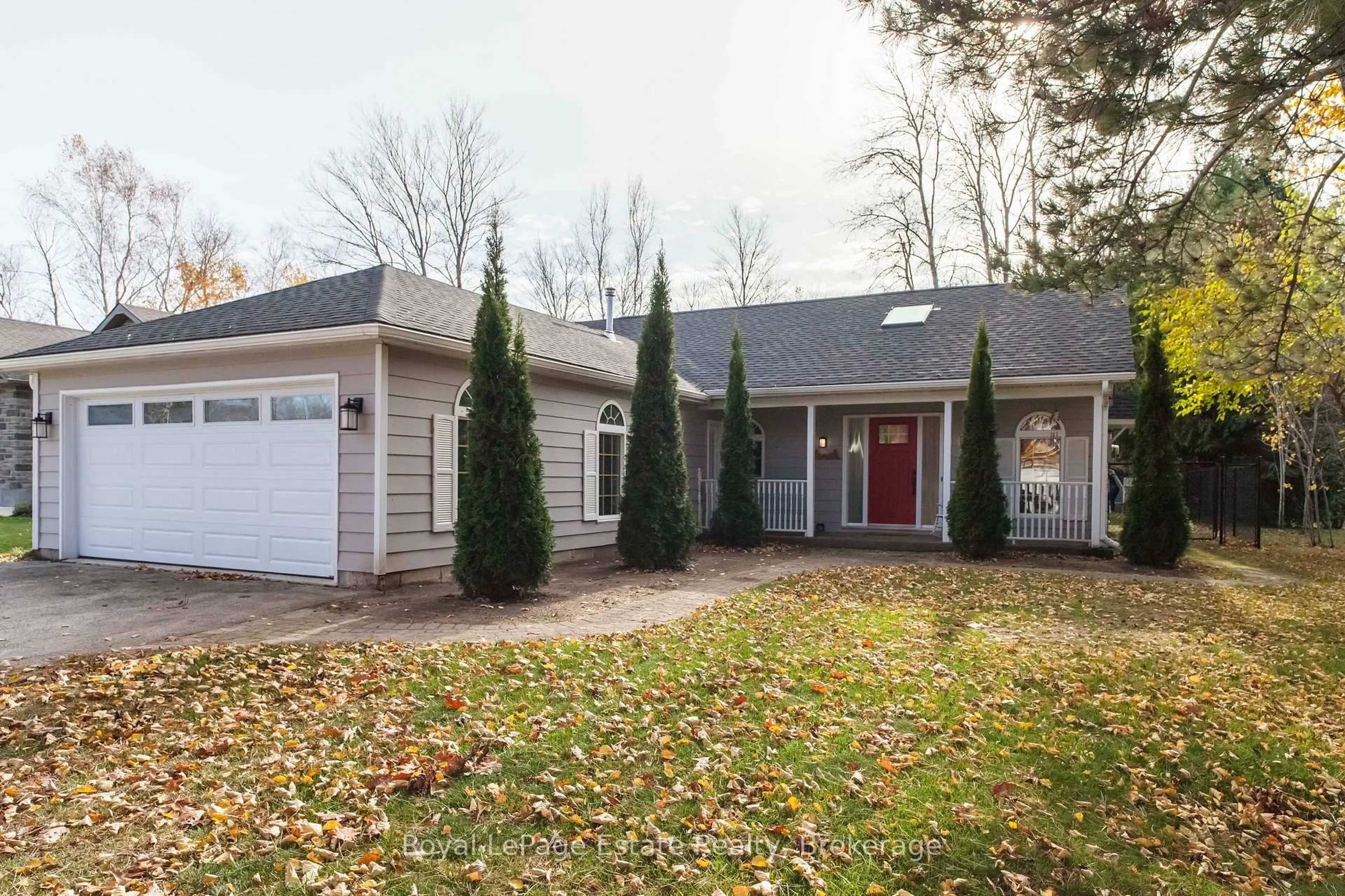 Home with vinyl exterior material, street for 357 Tyendinaga Dr, Saugeen Shores Ontario N0H 2L0