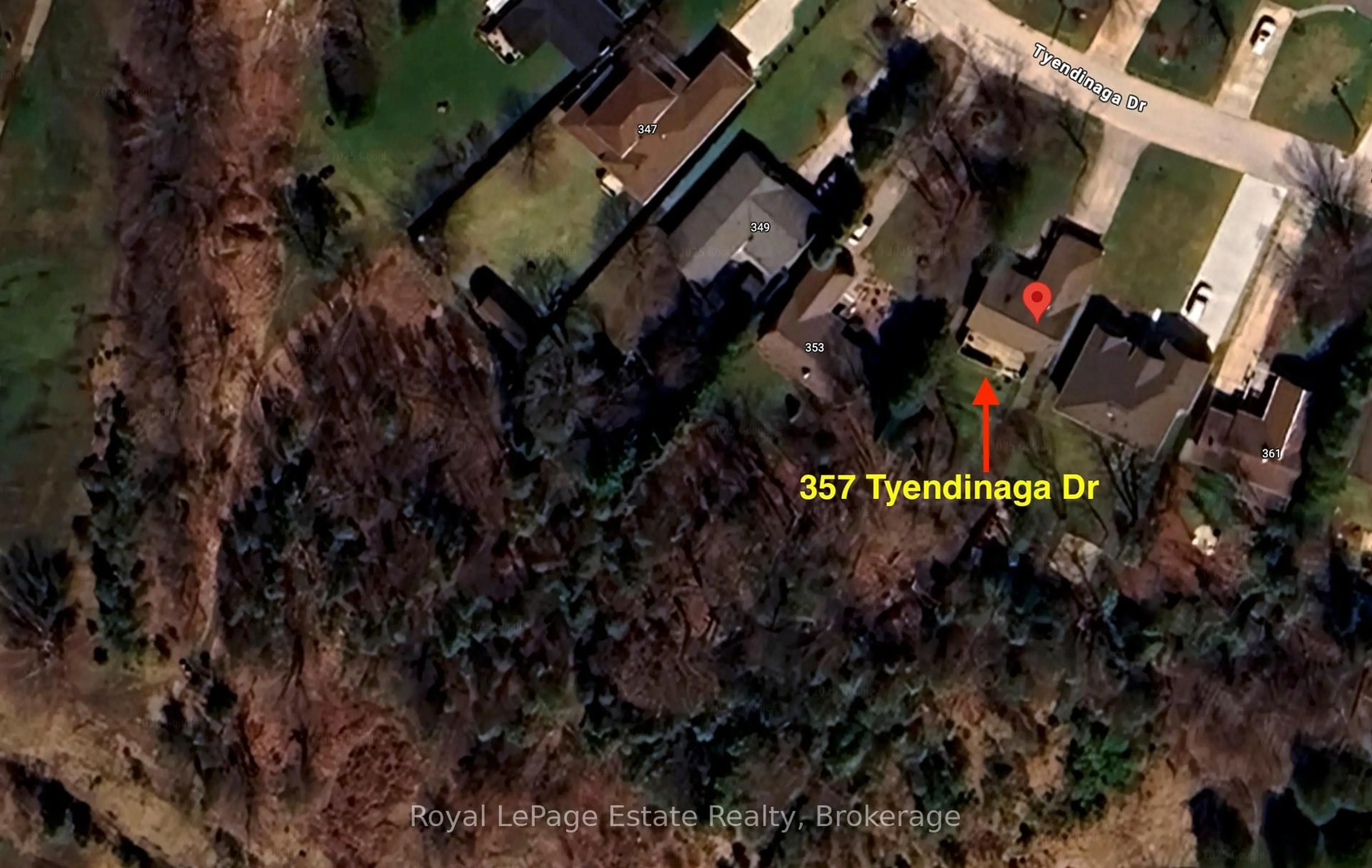 A pic from outside/outdoor area/front of a property/back of a property/a pic from drone, street for 357 Tyendinaga Dr, Saugeen Shores Ontario N0H 2L0