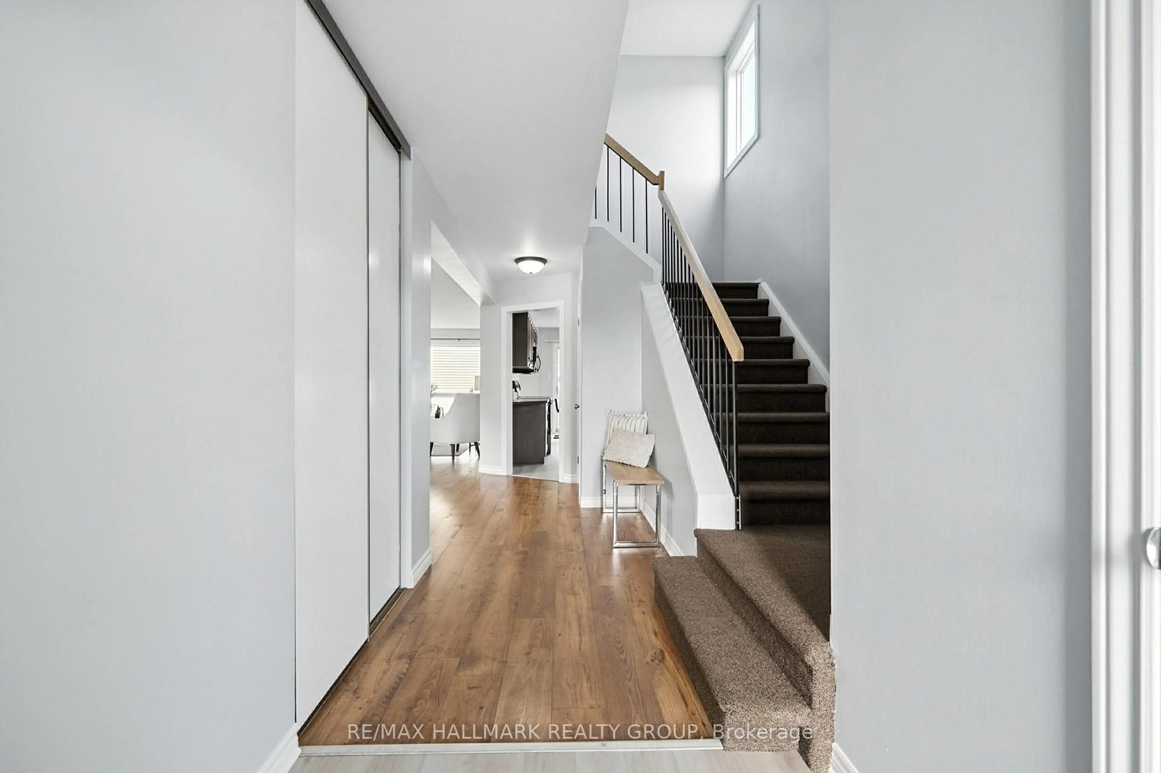 Unknown for 55 Fair Oaks Cres, Ottawa Ontario K2G 4W3