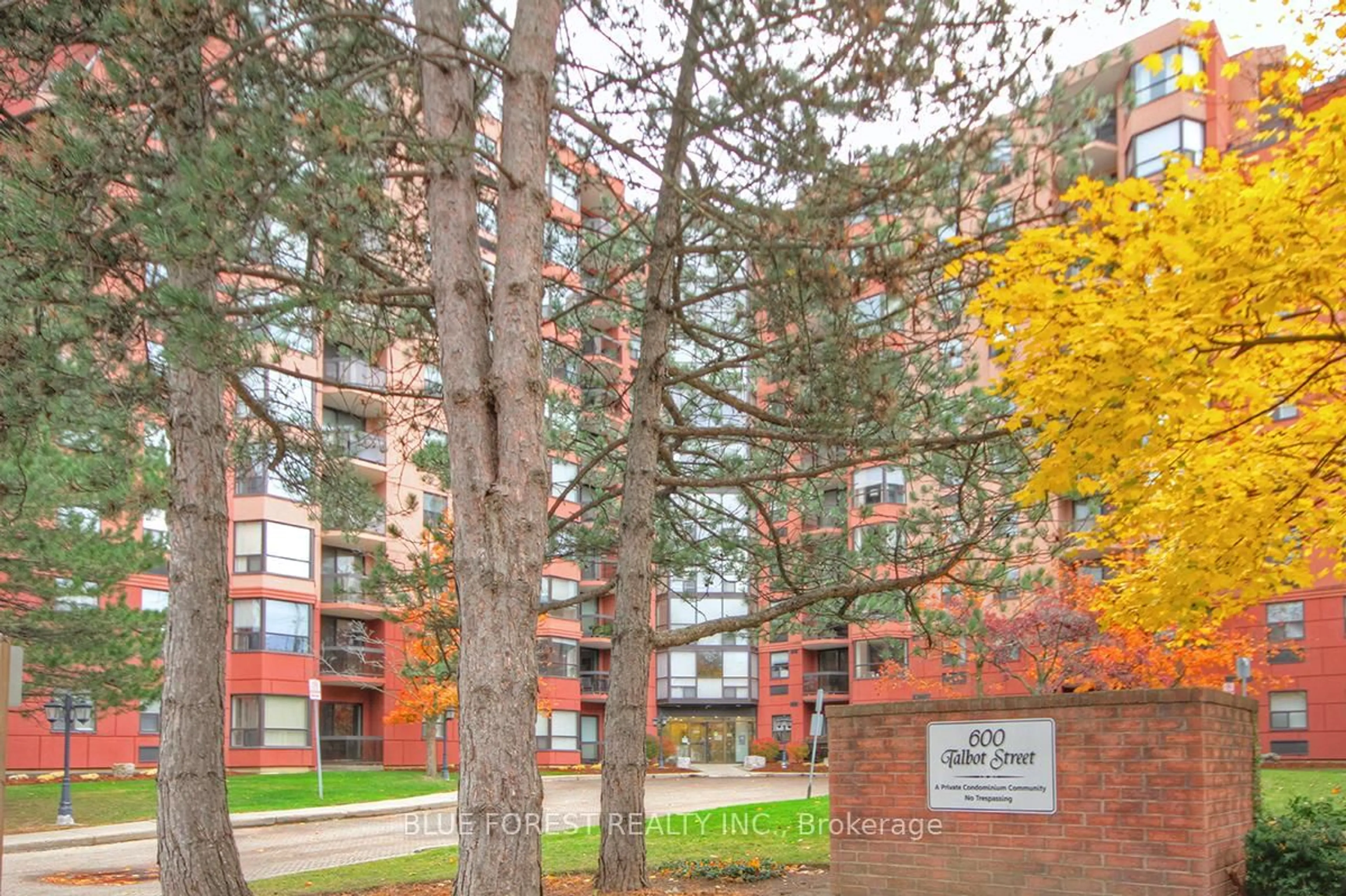 Patio, unknown for 600 Talbot St #611, London East Ontario N6A 5L9